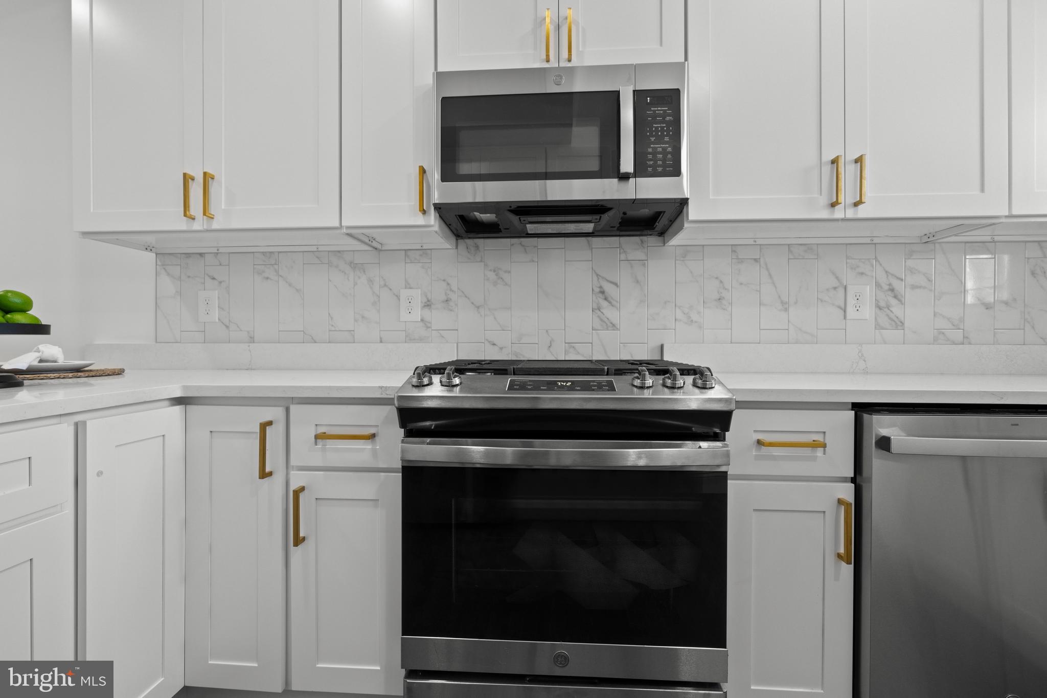 OLIVER - Residential