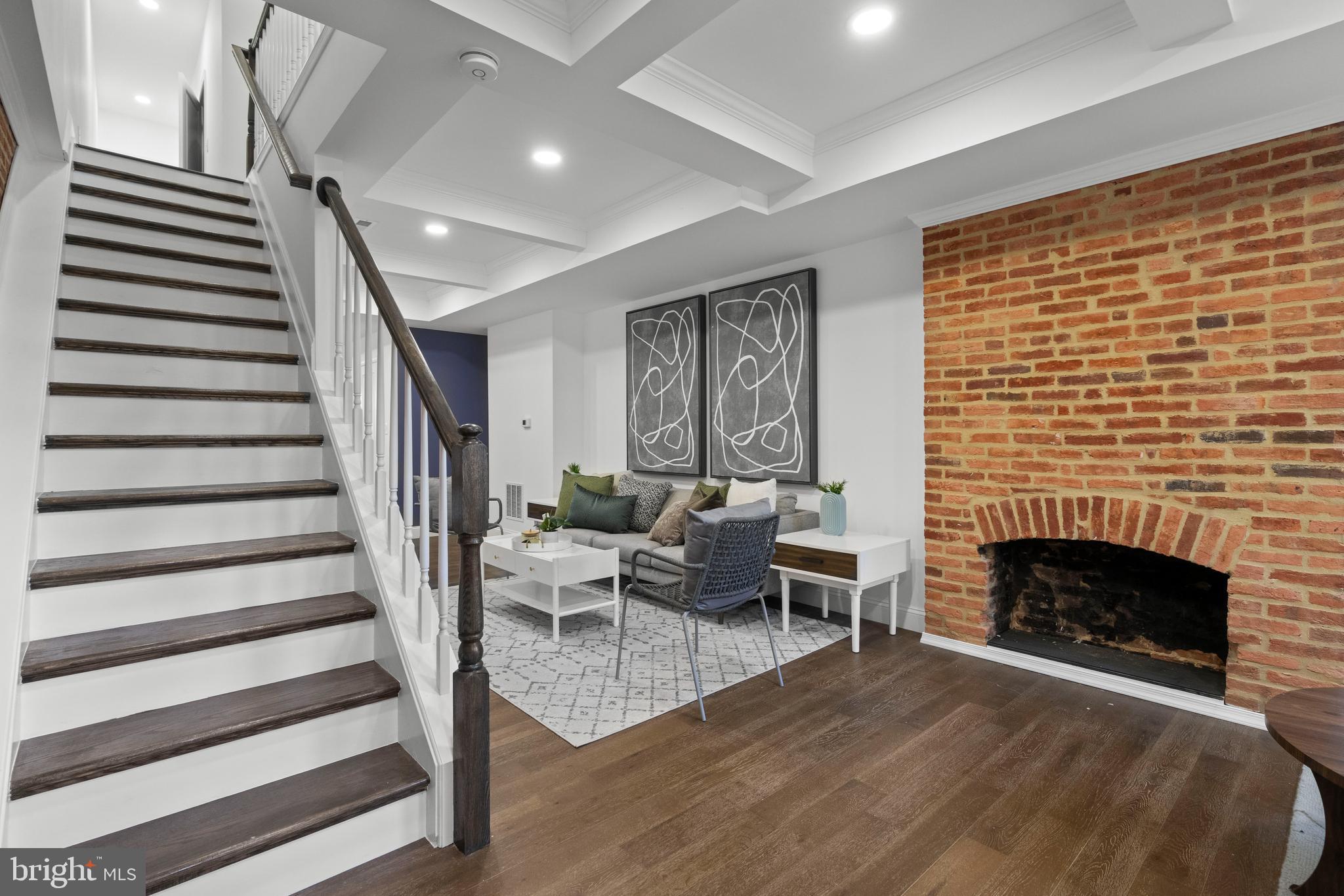 OLIVER - Residential