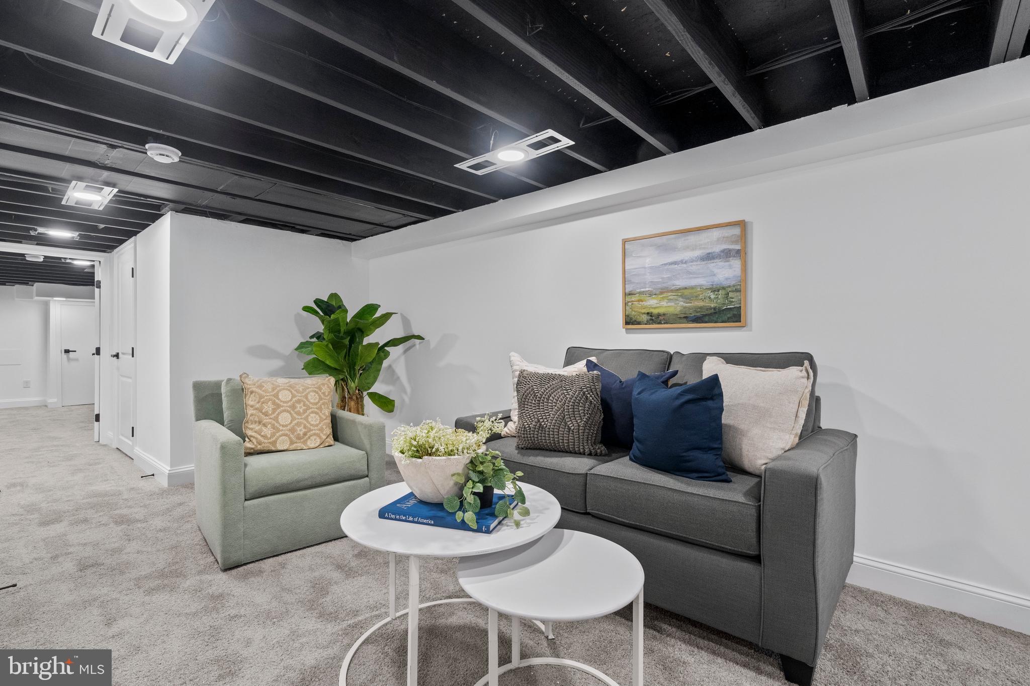 OLIVER - Residential