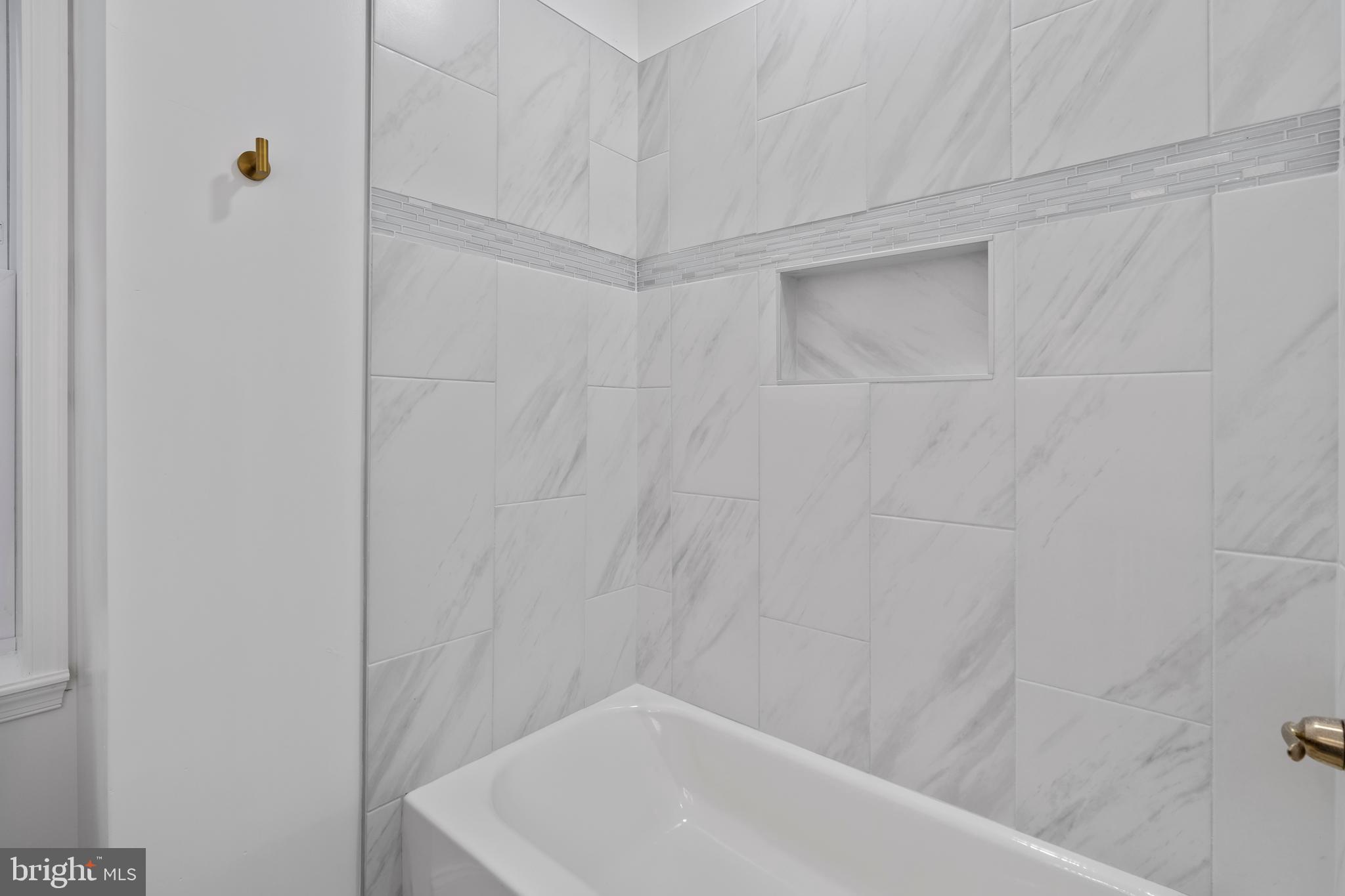 OLIVER - Residential