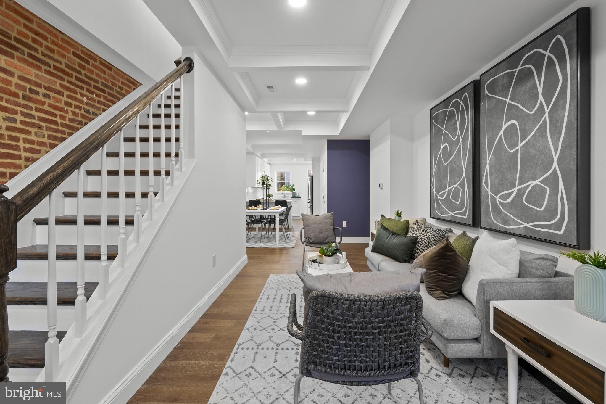 OLIVER - Residential