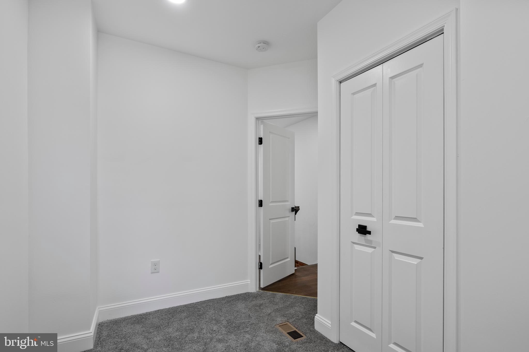 OLIVER - Residential