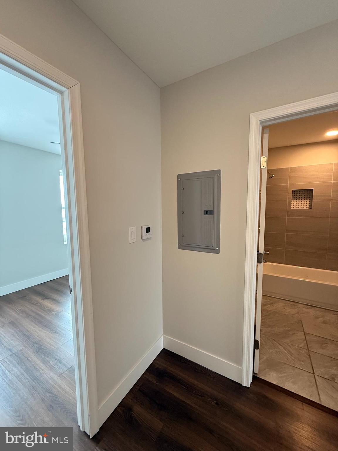 PHILADELPHIA (NORTHWEST) - Residential Income