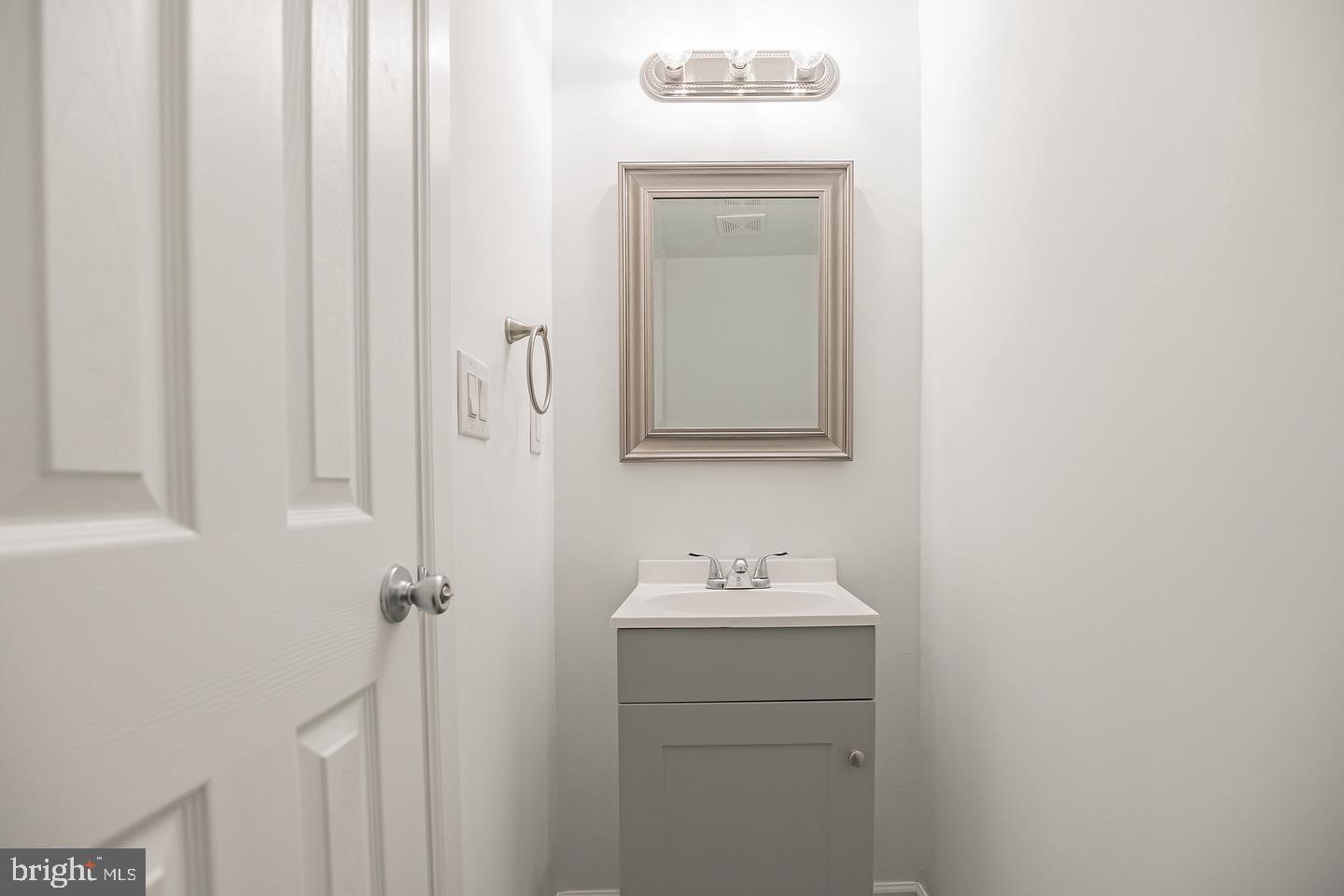 PHILADELPHIA (NORTHWEST) - Residential Income