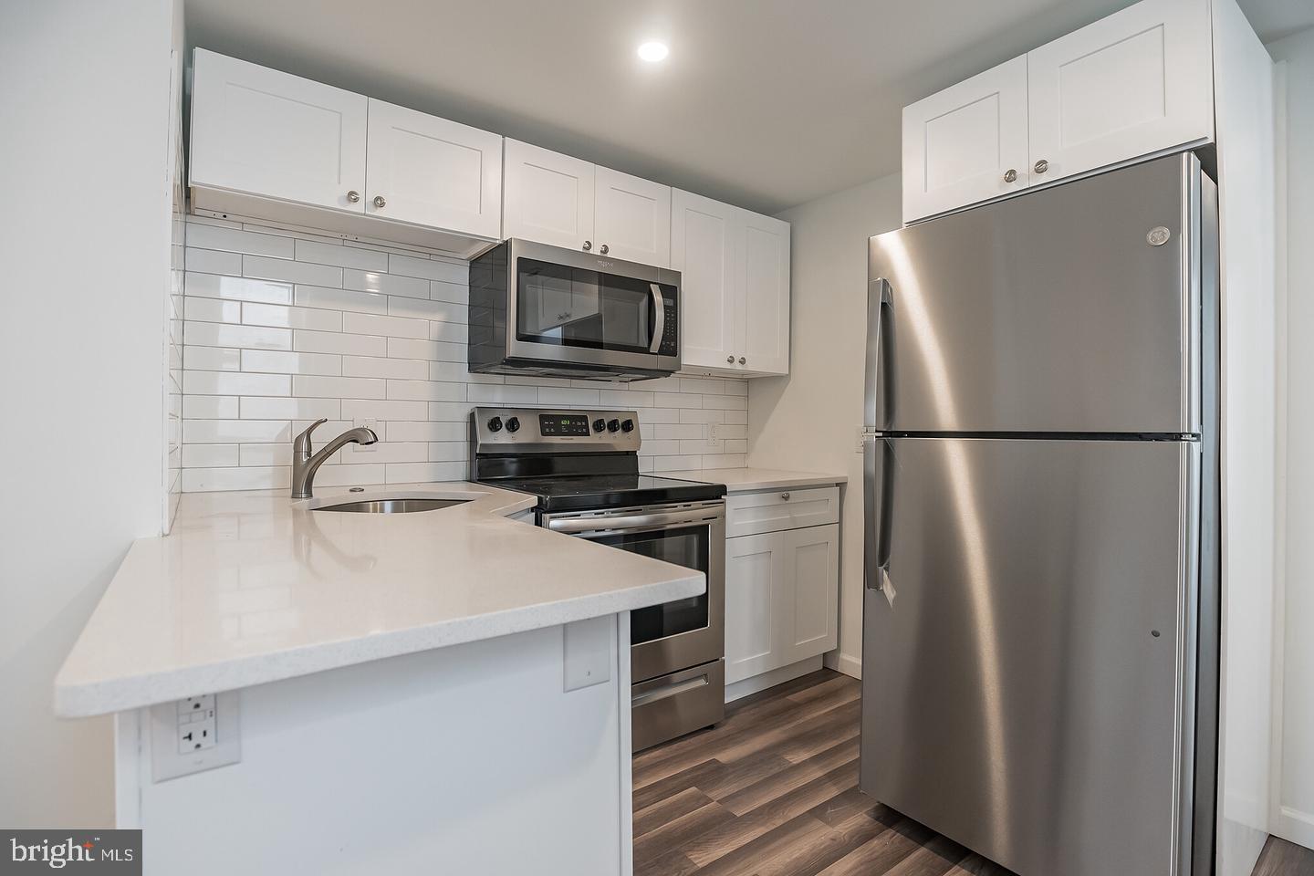 PHILADELPHIA (NORTHWEST) - Residential Income