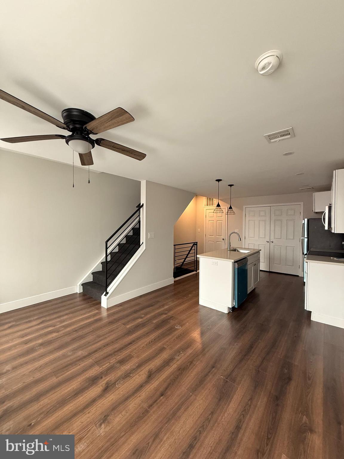 PHILADELPHIA (NORTHWEST) - Residential Income