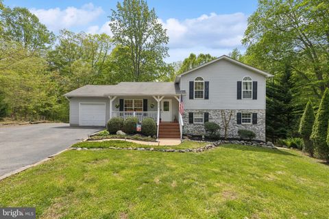 Property photo of 11550 buckskin court, lusby, MD 20657