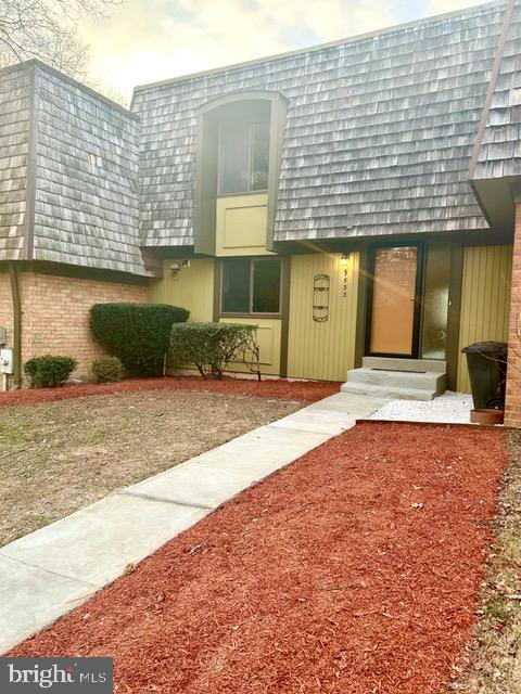 Come see this Montgomery Village townhouse, which has been renovated top to bottom;
It features an all new kitchen, and upgraded bathrooms; Floors have been refinished and walls painted and hardware updated. It's a " must see" home in excellent condition. Feel free to drive by or call agent with questions about financing and special downpayment programs in Montgomery County, which can provide $ 10,000-$15,000 for most first time home buyers. This home is ideal for First Time Homebuyers - with a wide variety of special loan programs available this summer. . But, it's also perfect for anyone who wants to be in an established neighborhood, with a mostly new home inside ! This home will not dissappoint as every room has been updated, including paint, carpeting and many new fixtures and appliances.