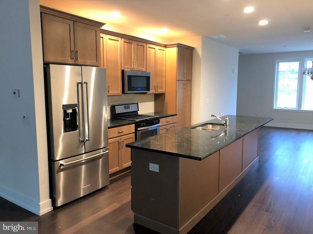 Photo of 805 Lakeview Court #40L, KING OF PRUSSIA, PA 19406 (MLS # PAMC2166358)