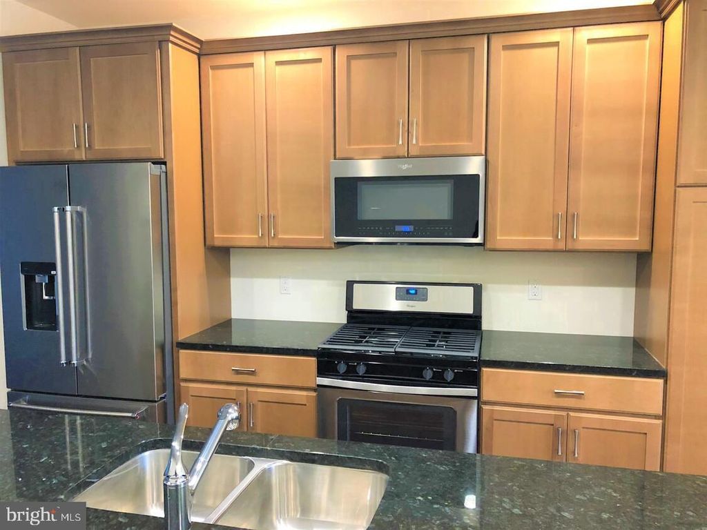 Photo of 805 Lakeview Court #40L, KING OF PRUSSIA, PA 19406 (MLS # PAMC2166358)