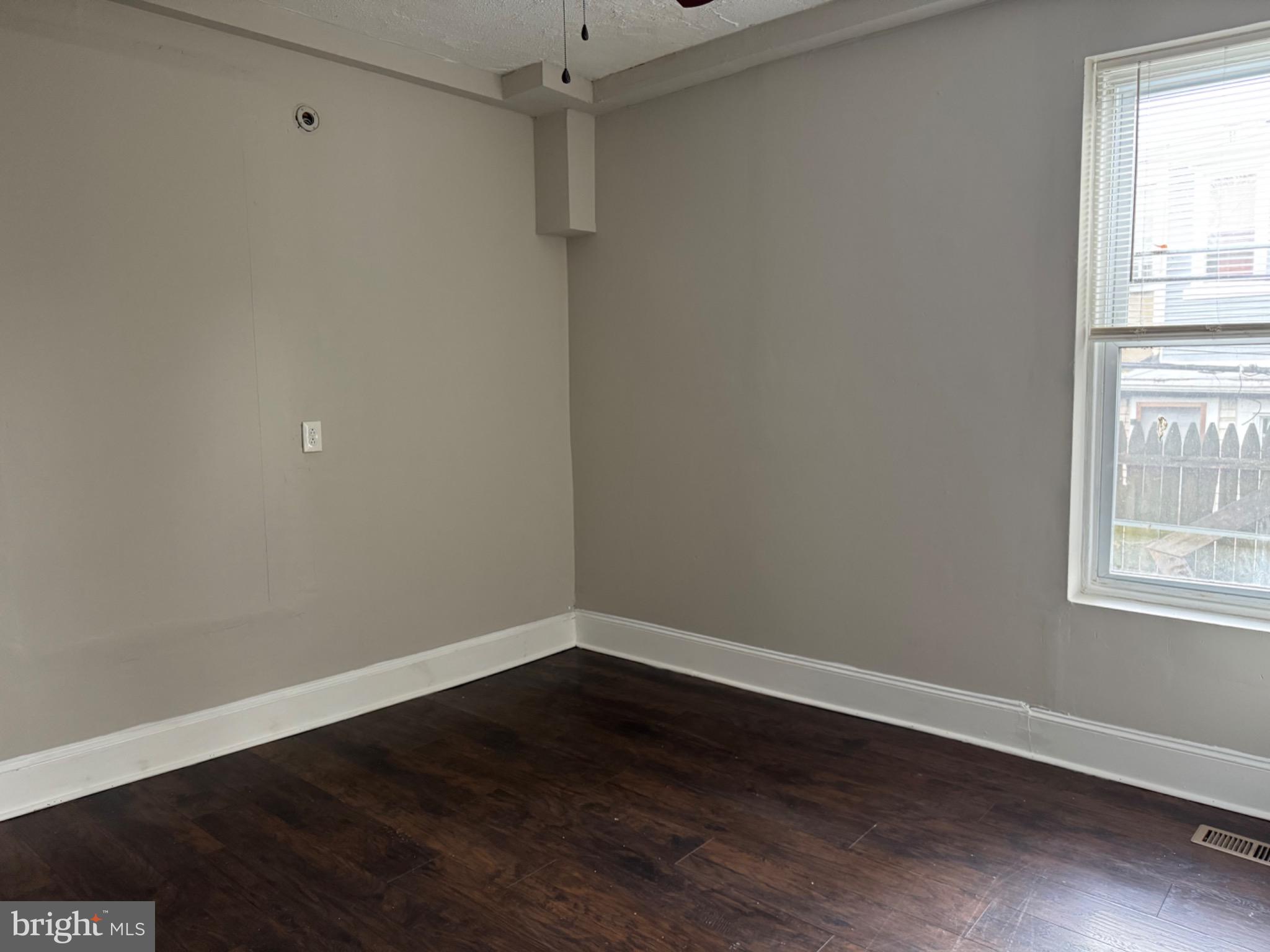 GERMANTOWN - Residential Income