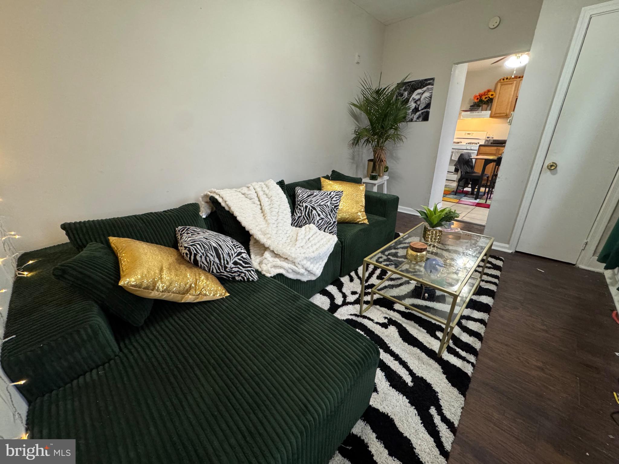 GERMANTOWN - Residential Income