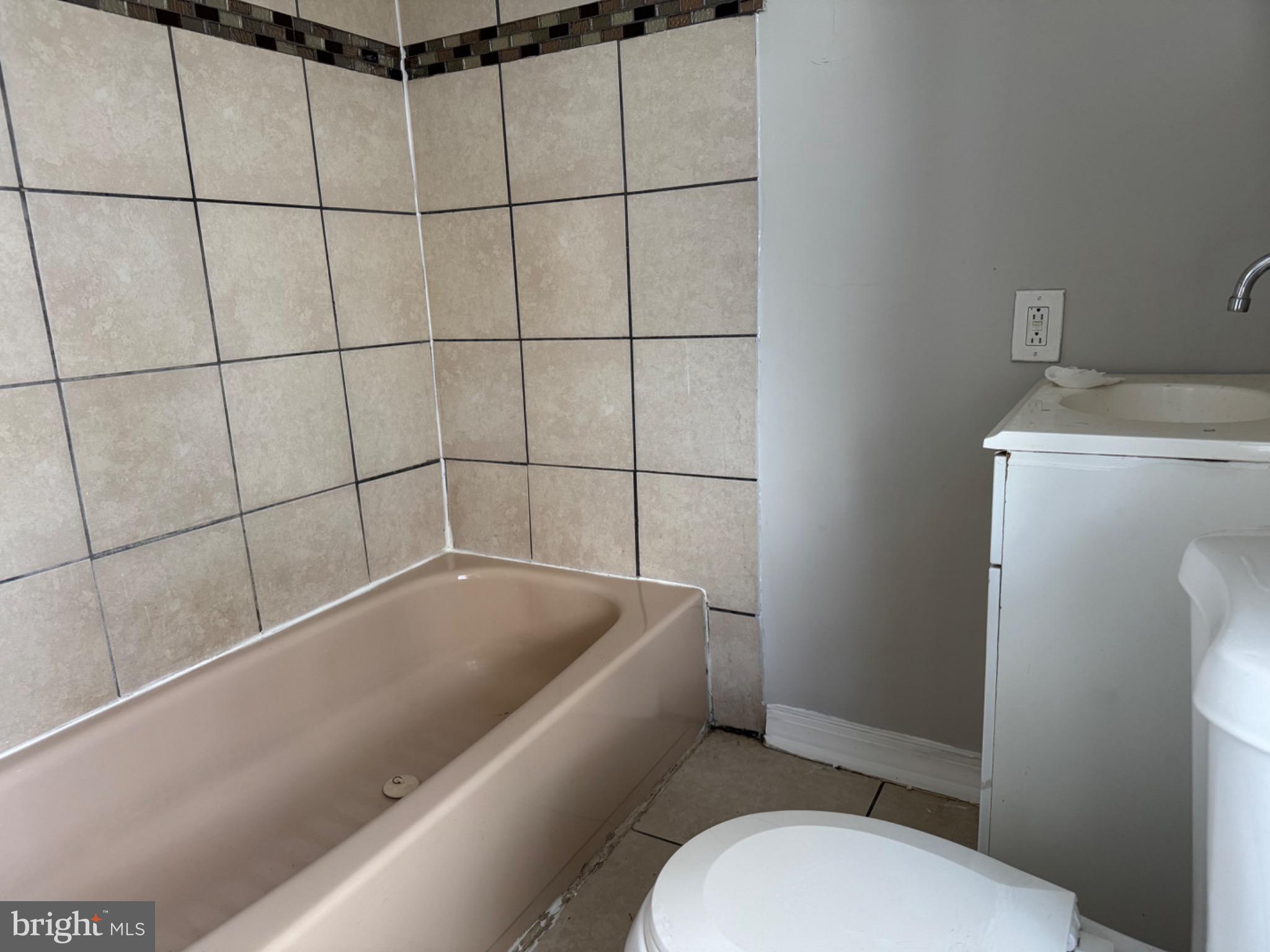 GERMANTOWN - Residential Income