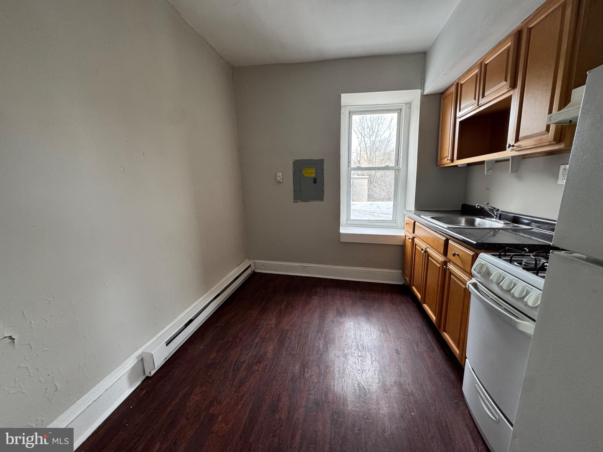 GERMANTOWN - Residential Income