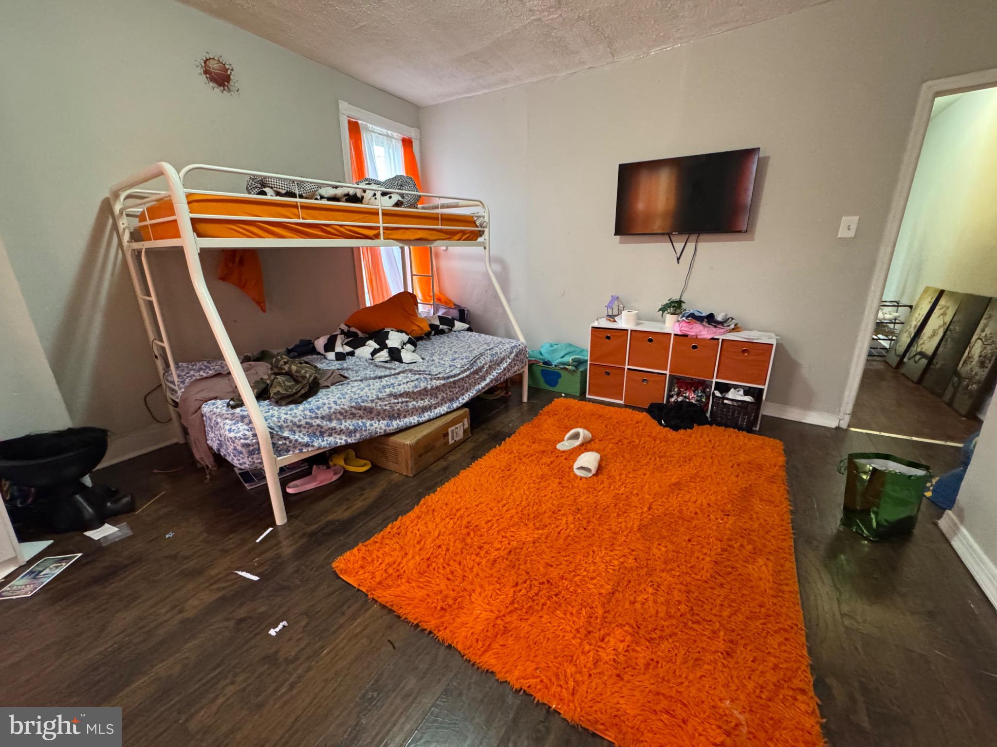 GERMANTOWN - Residential Income