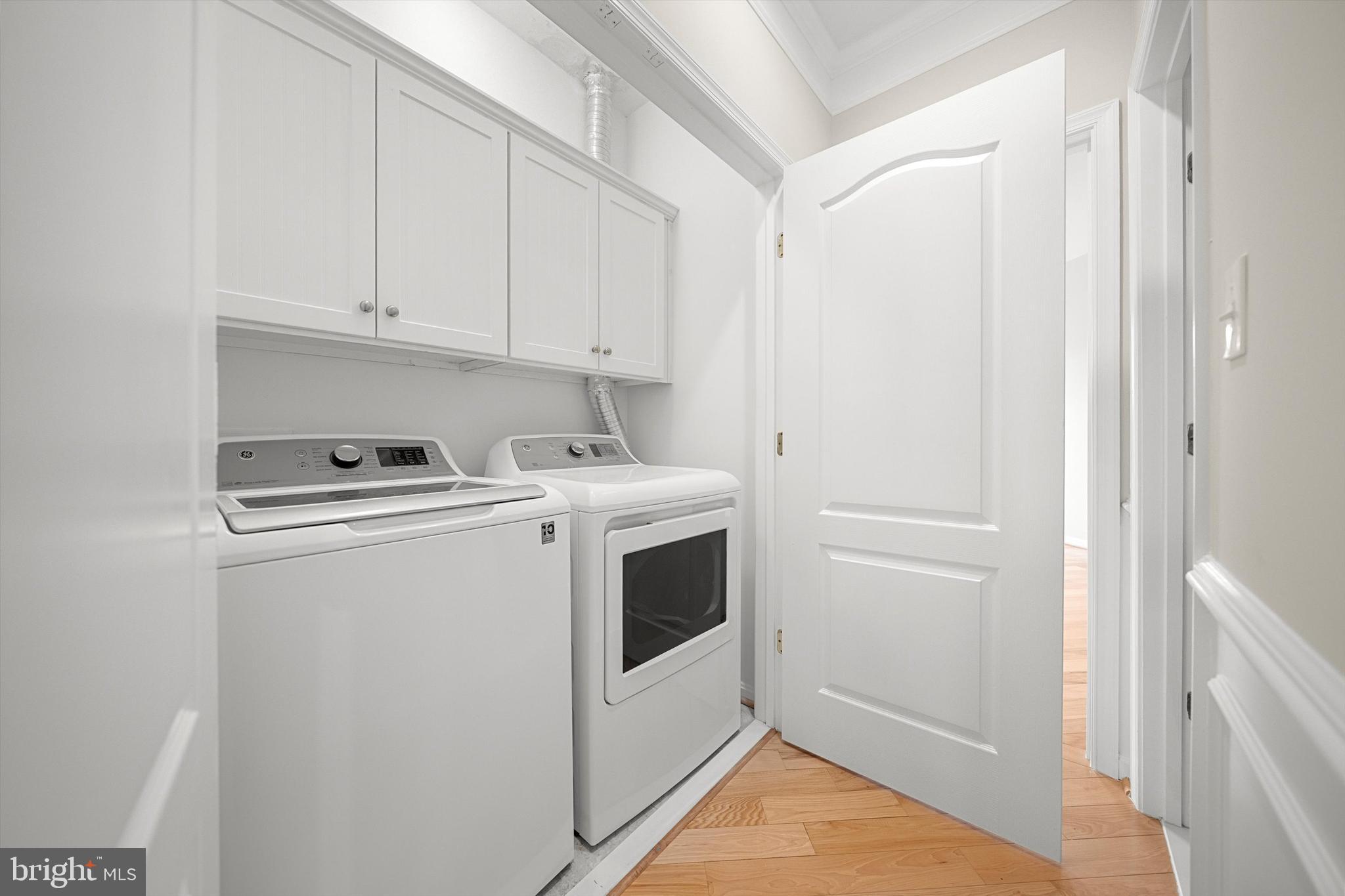 BROADLANDS SOUTH - Residential