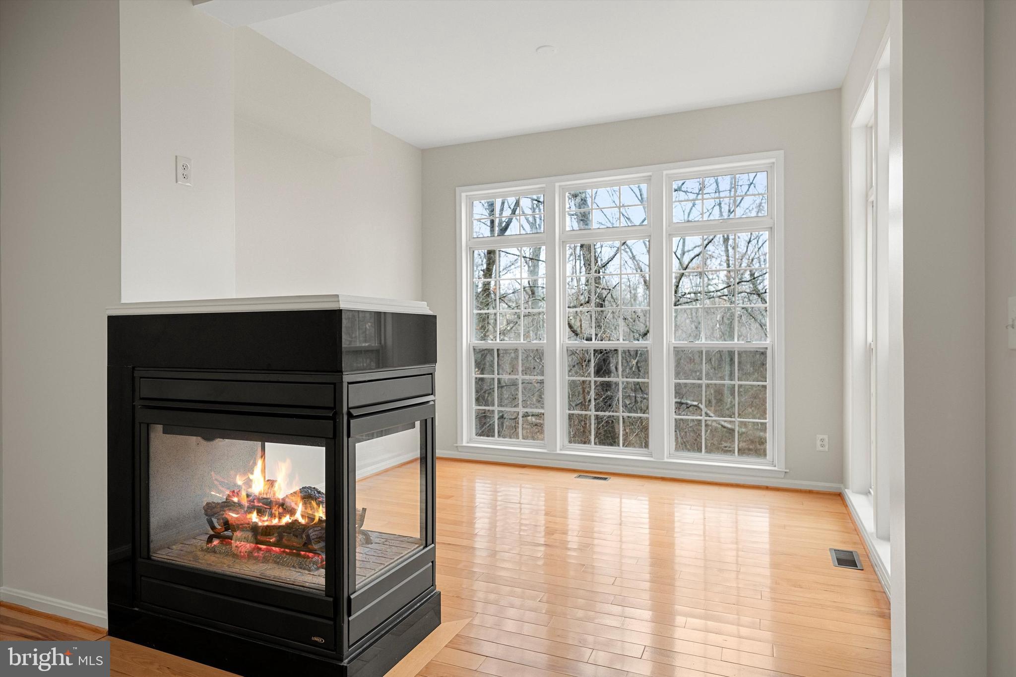 BROADLANDS SOUTH - Residential