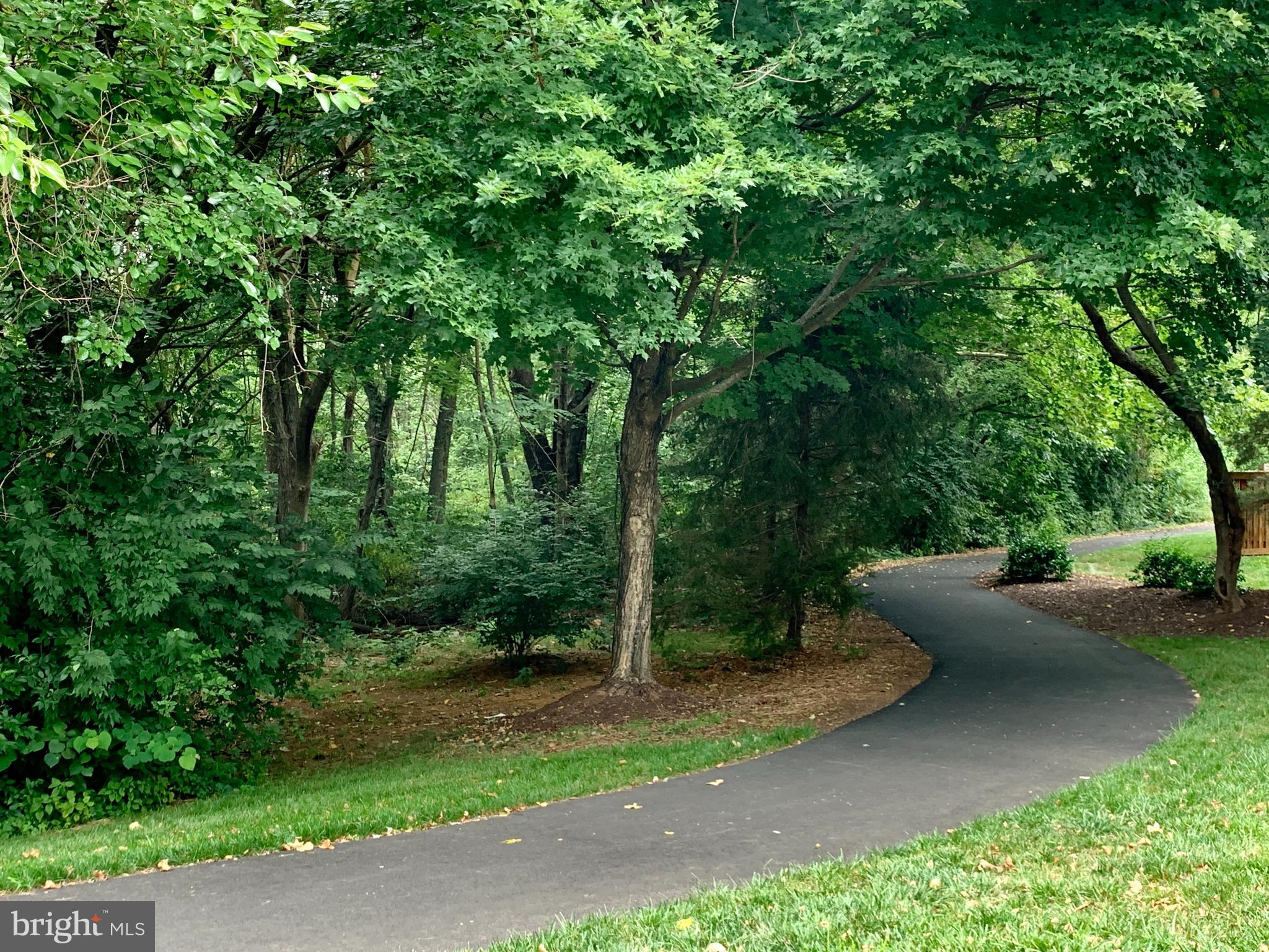 BROADLANDS SOUTH - Residential