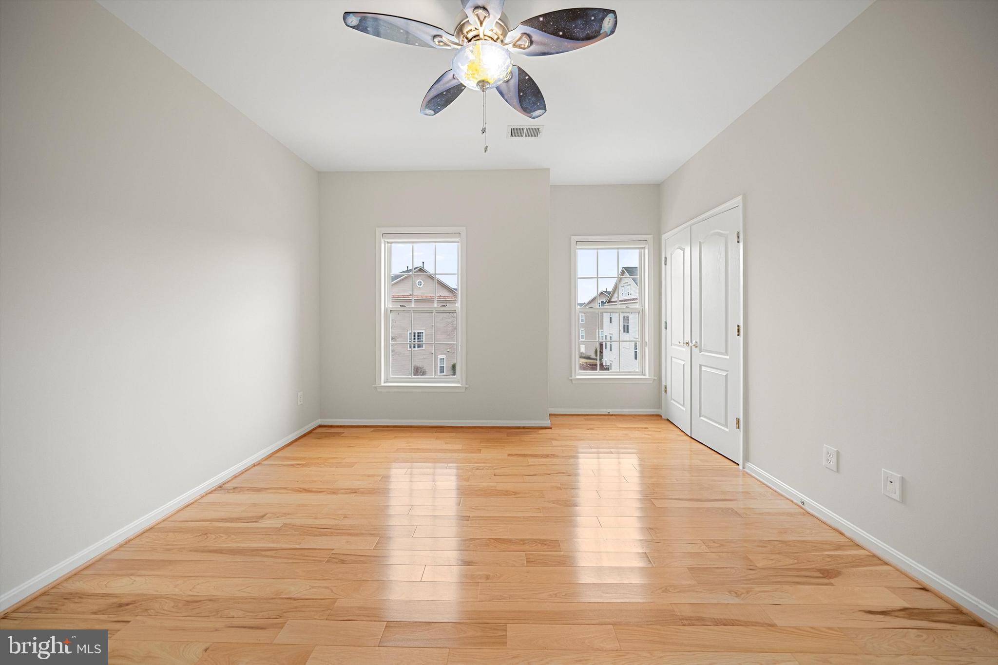 BROADLANDS SOUTH - Residential