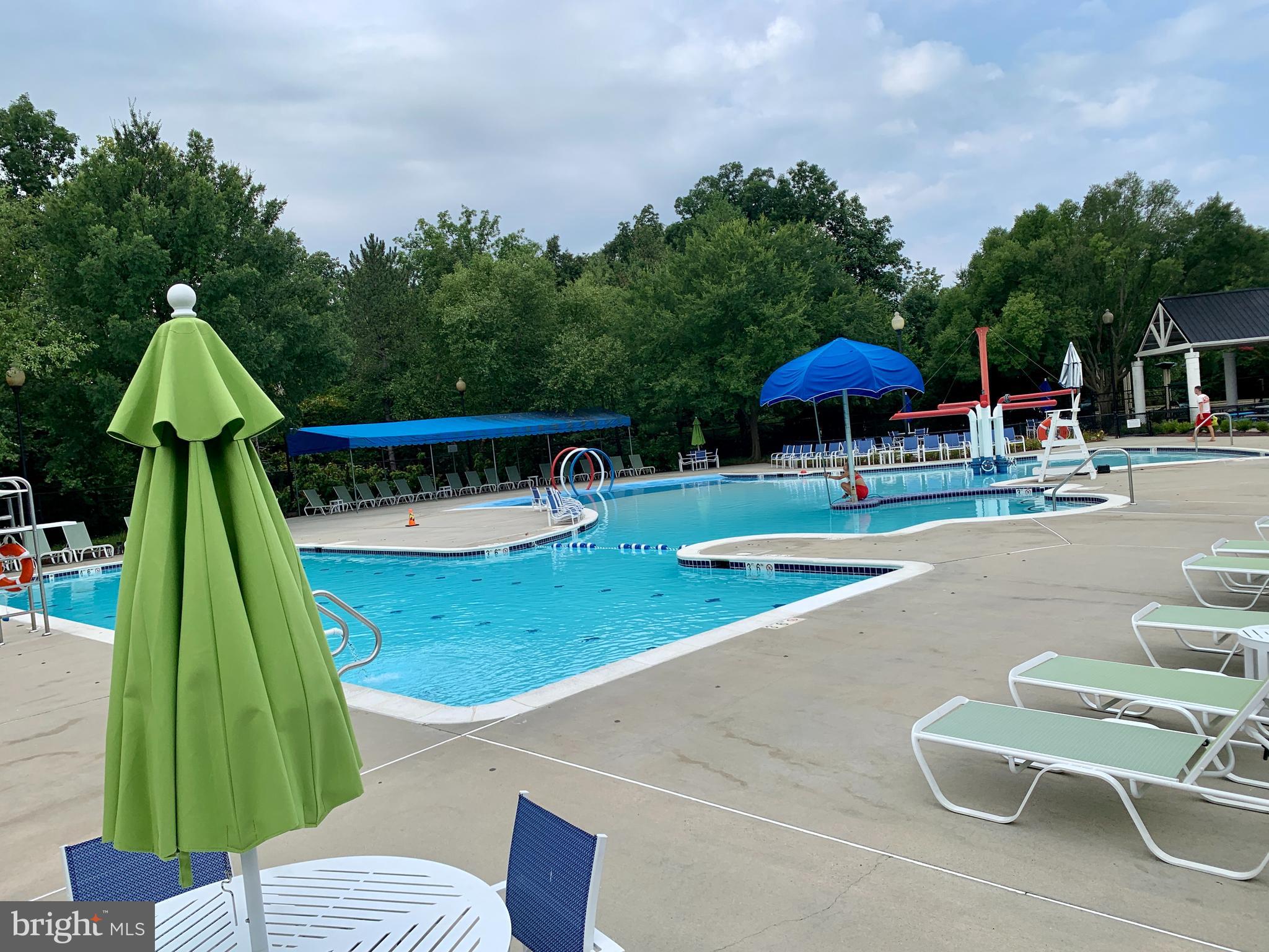 BROADLANDS SOUTH - Residential