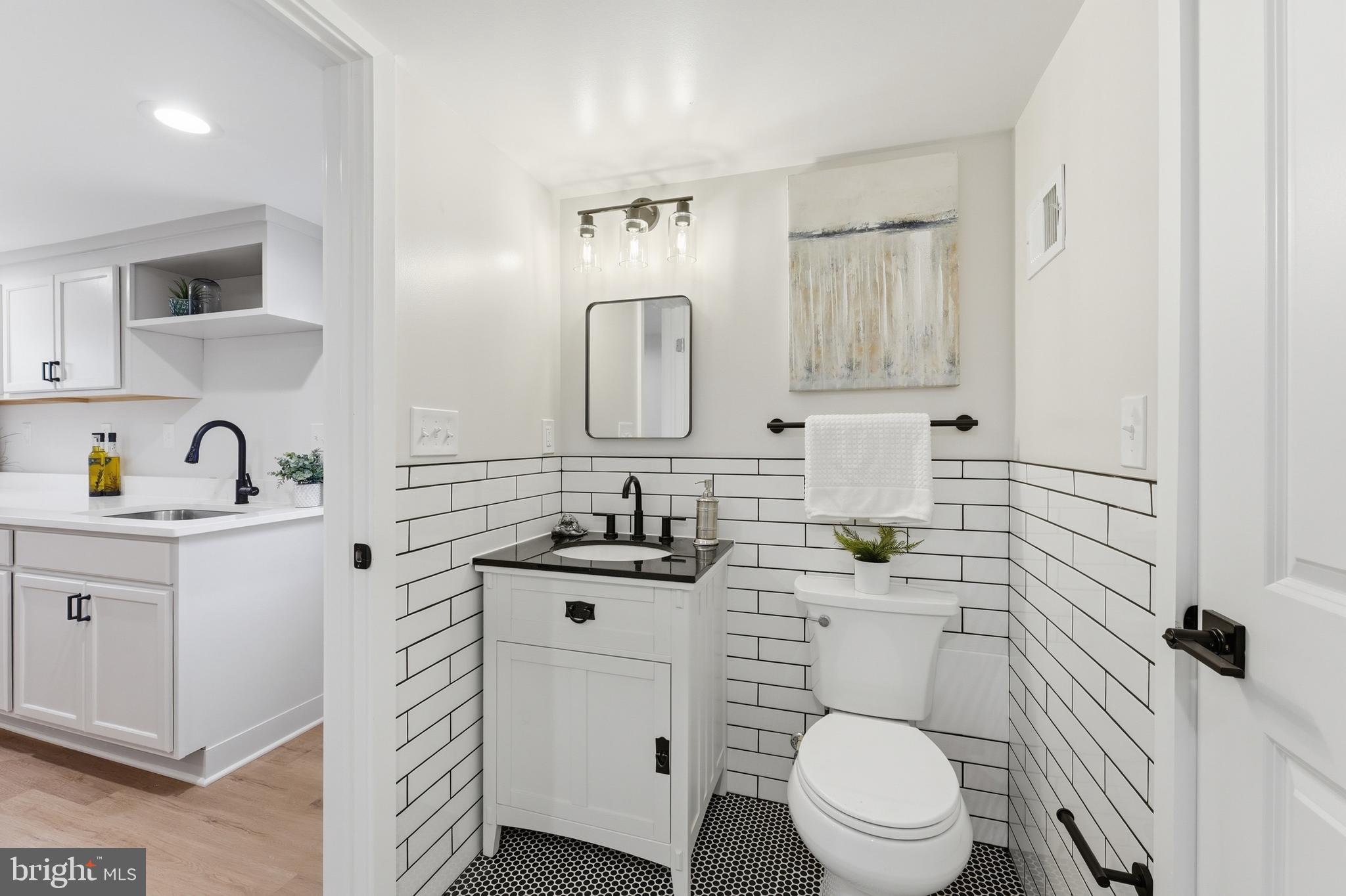 NORTHWOOD VILLAGE - Residential