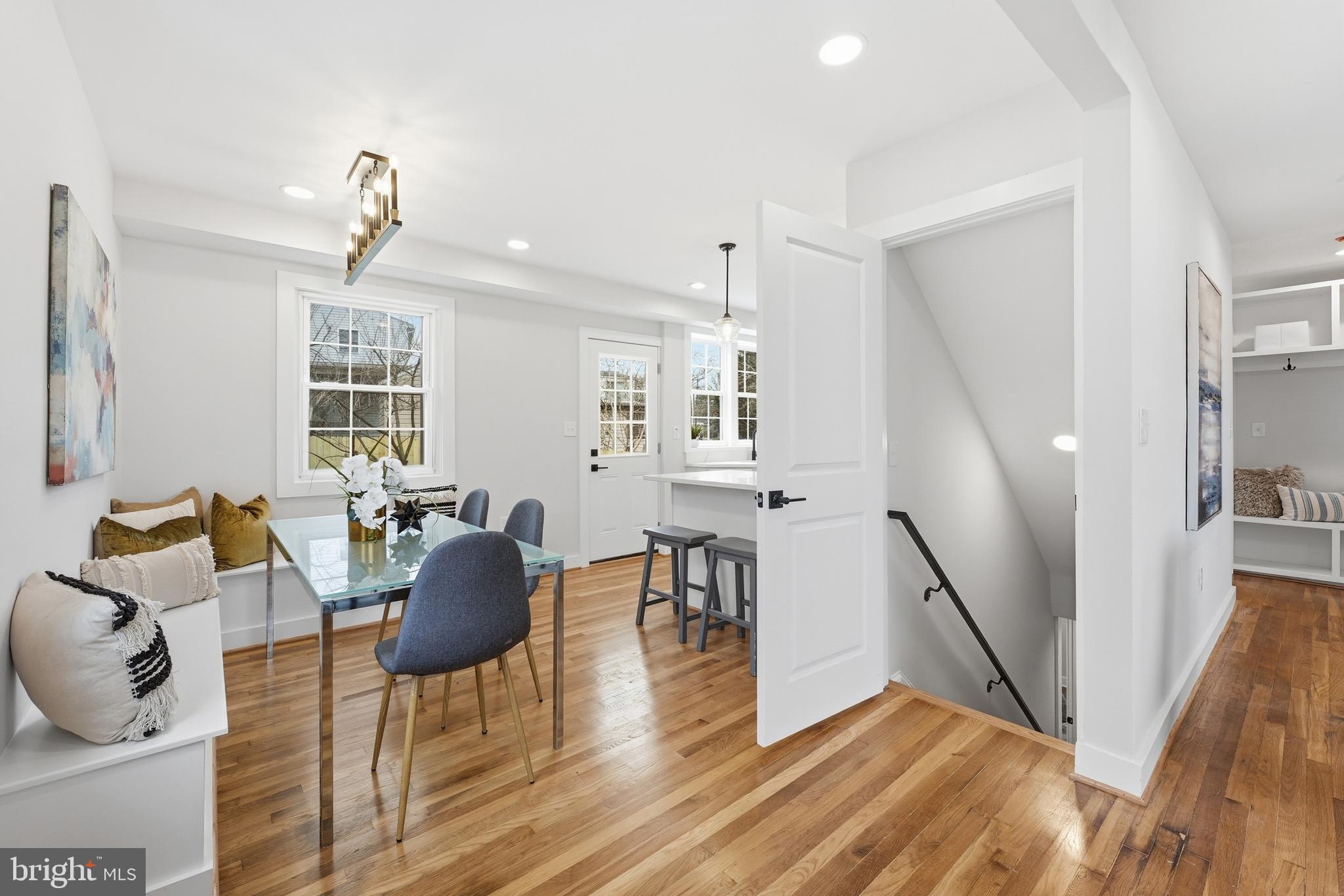 NORTHWOOD VILLAGE - Residential