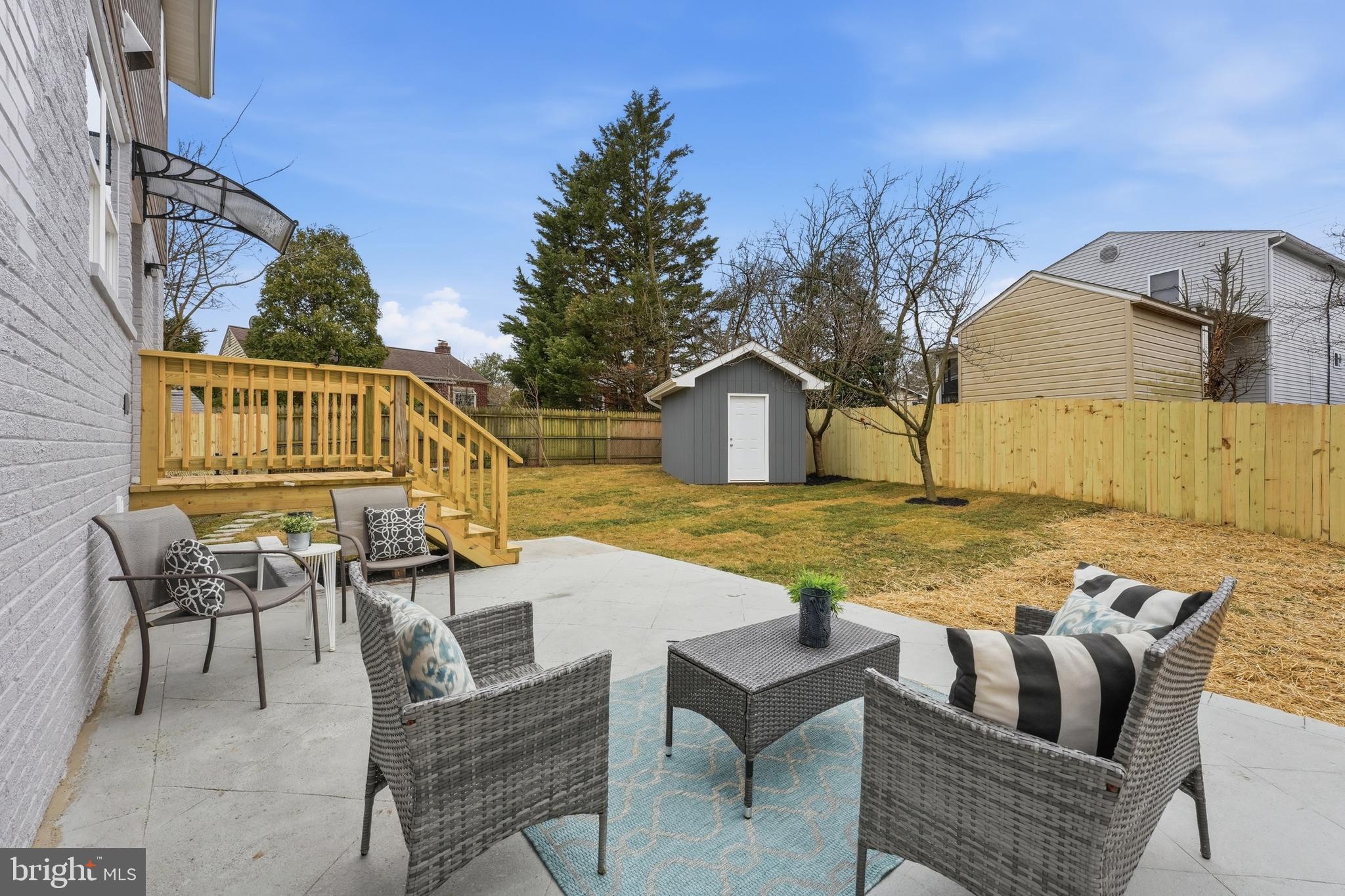 NORTHWOOD VILLAGE - Residential