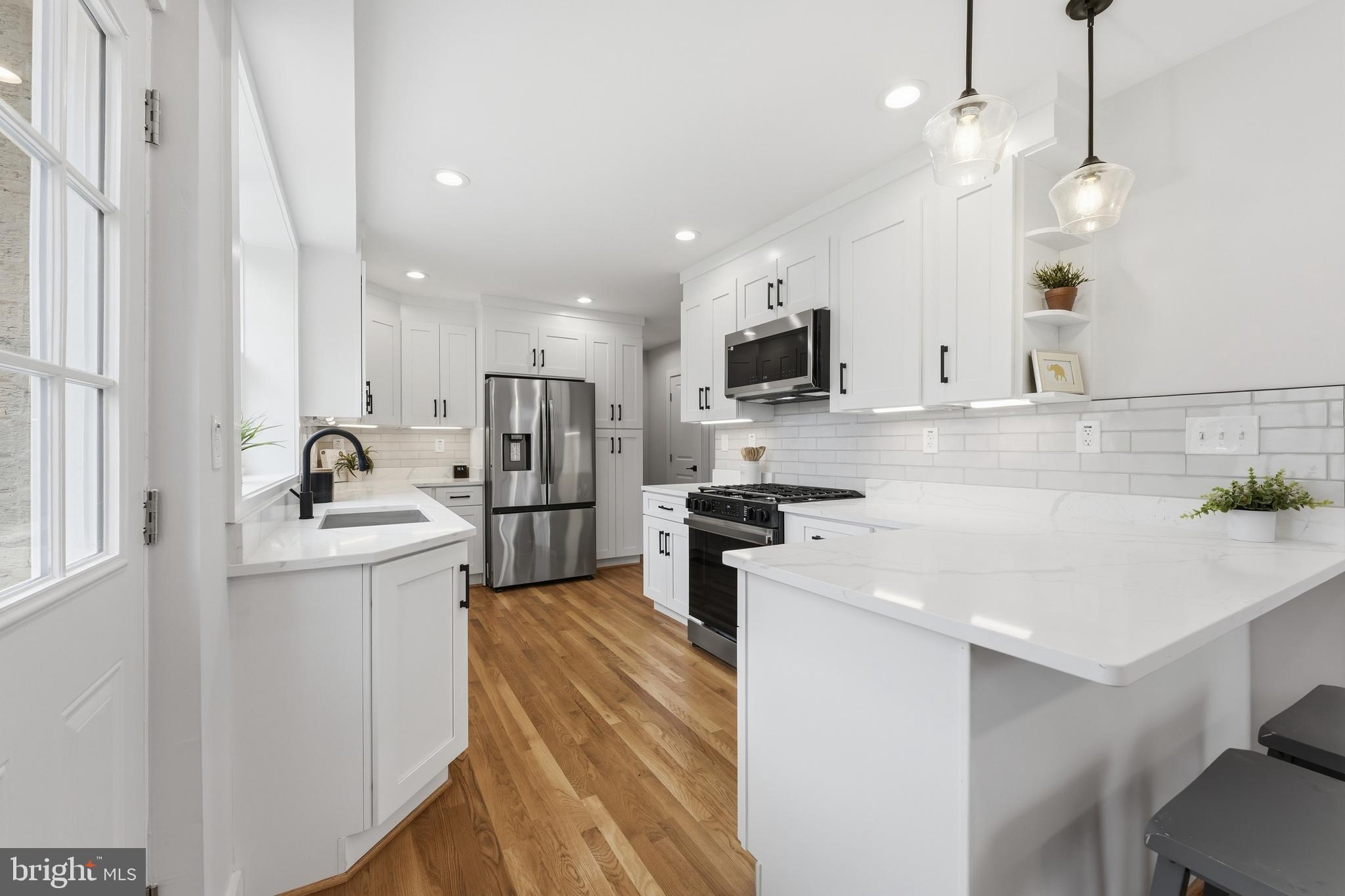 NORTHWOOD VILLAGE - Residential