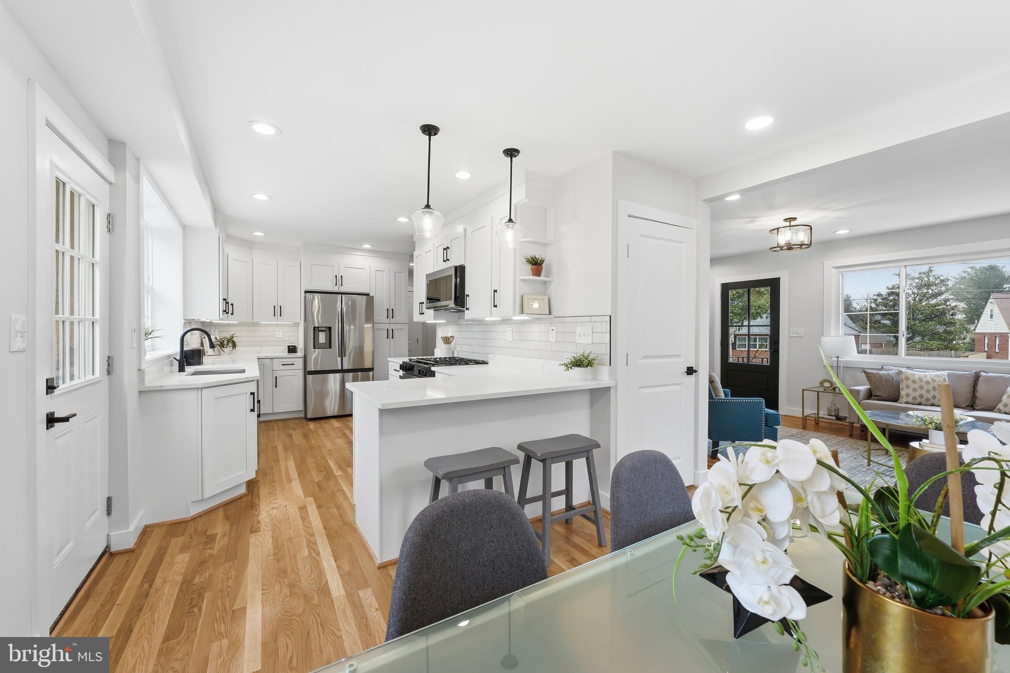 NORTHWOOD VILLAGE - Residential