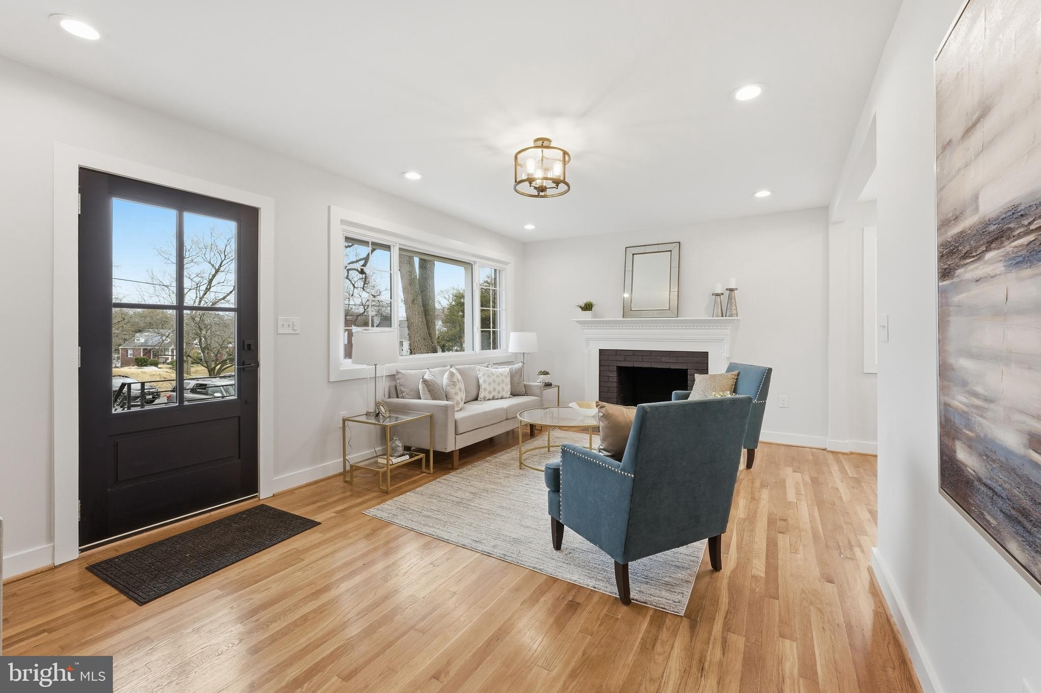 NORTHWOOD VILLAGE - Residential