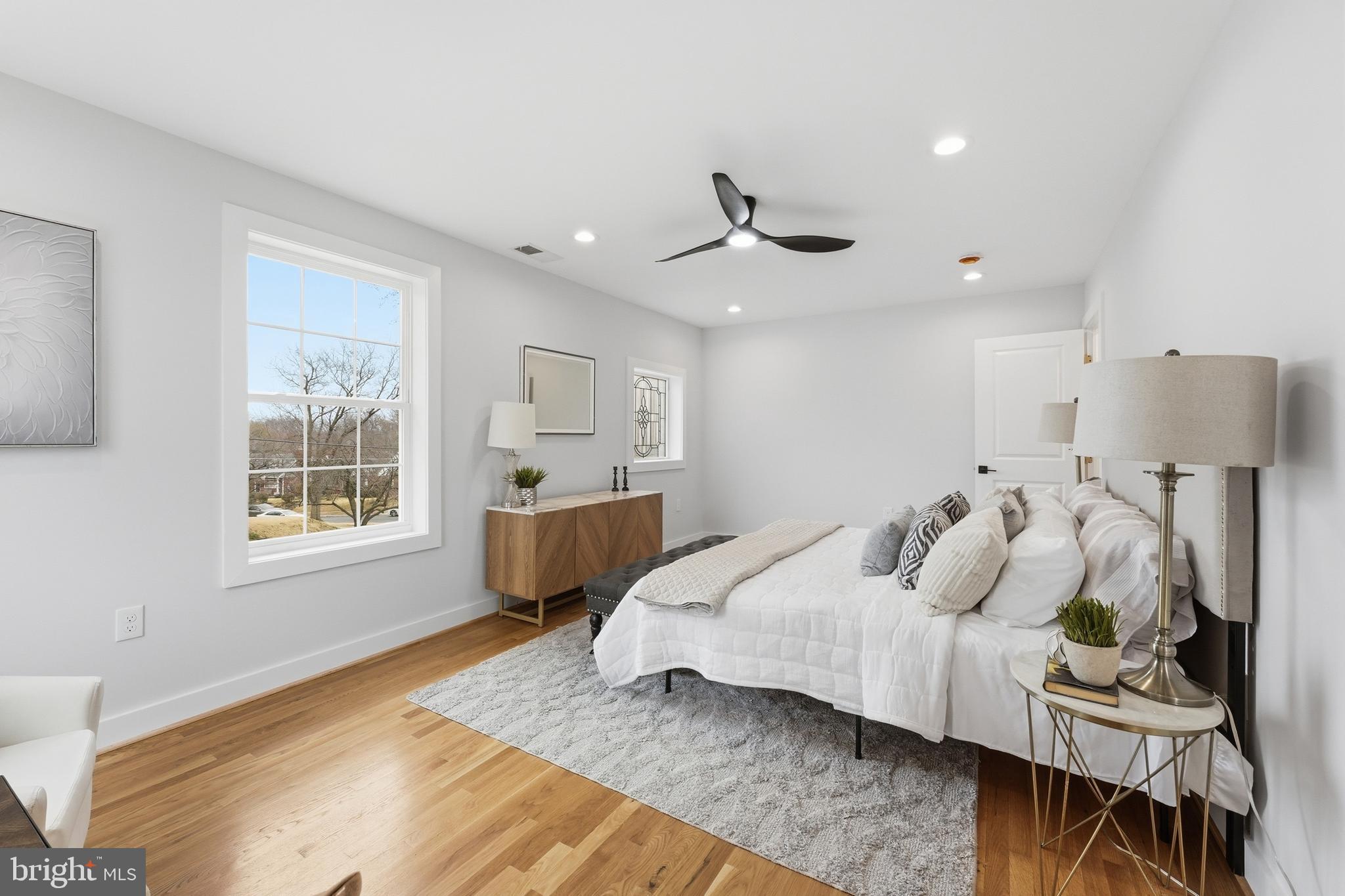 NORTHWOOD VILLAGE - Residential