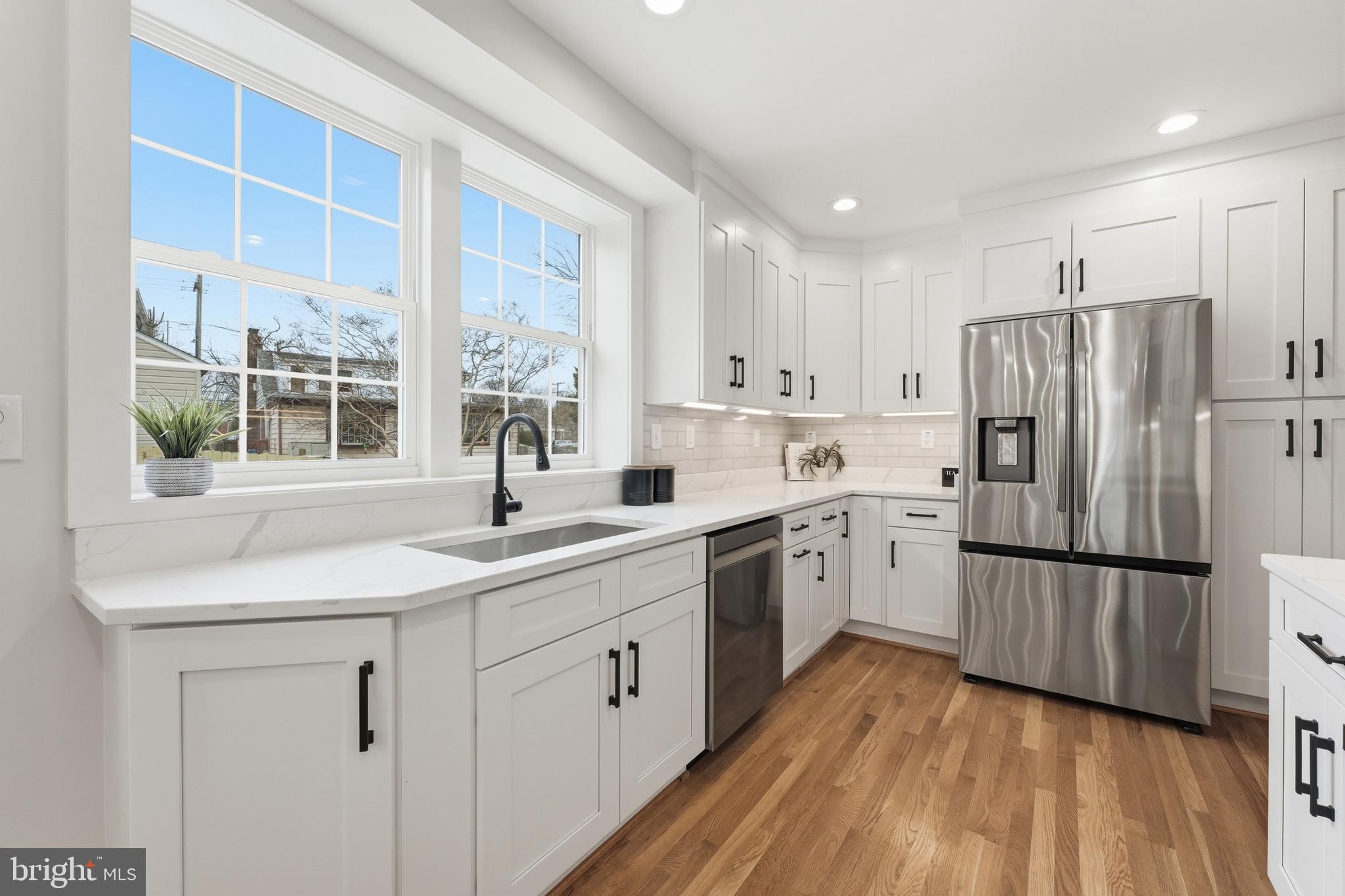 NORTHWOOD VILLAGE - Residential