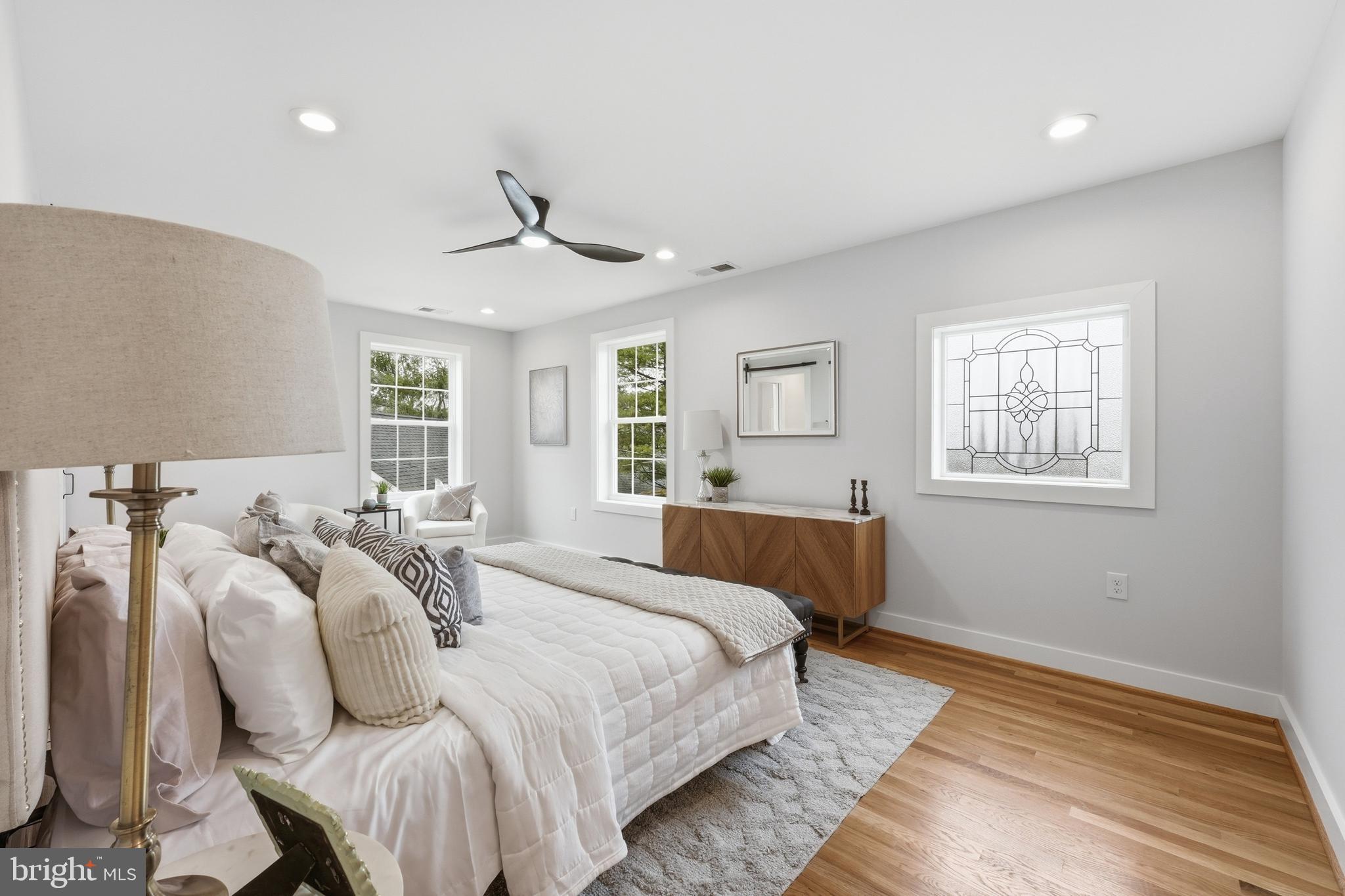 NORTHWOOD VILLAGE - Residential