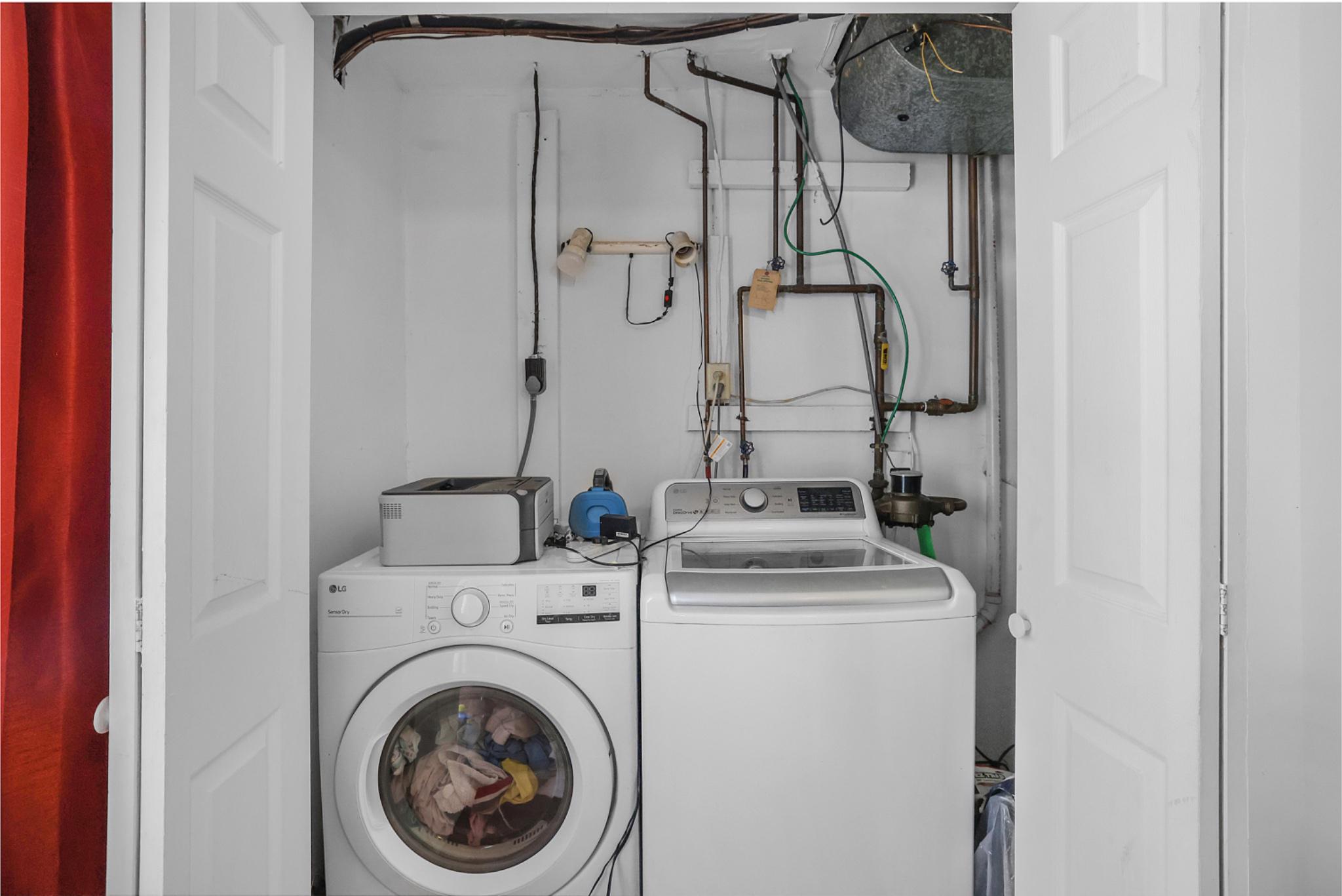 REGENCY TOWNS PLAT TWO - Residential