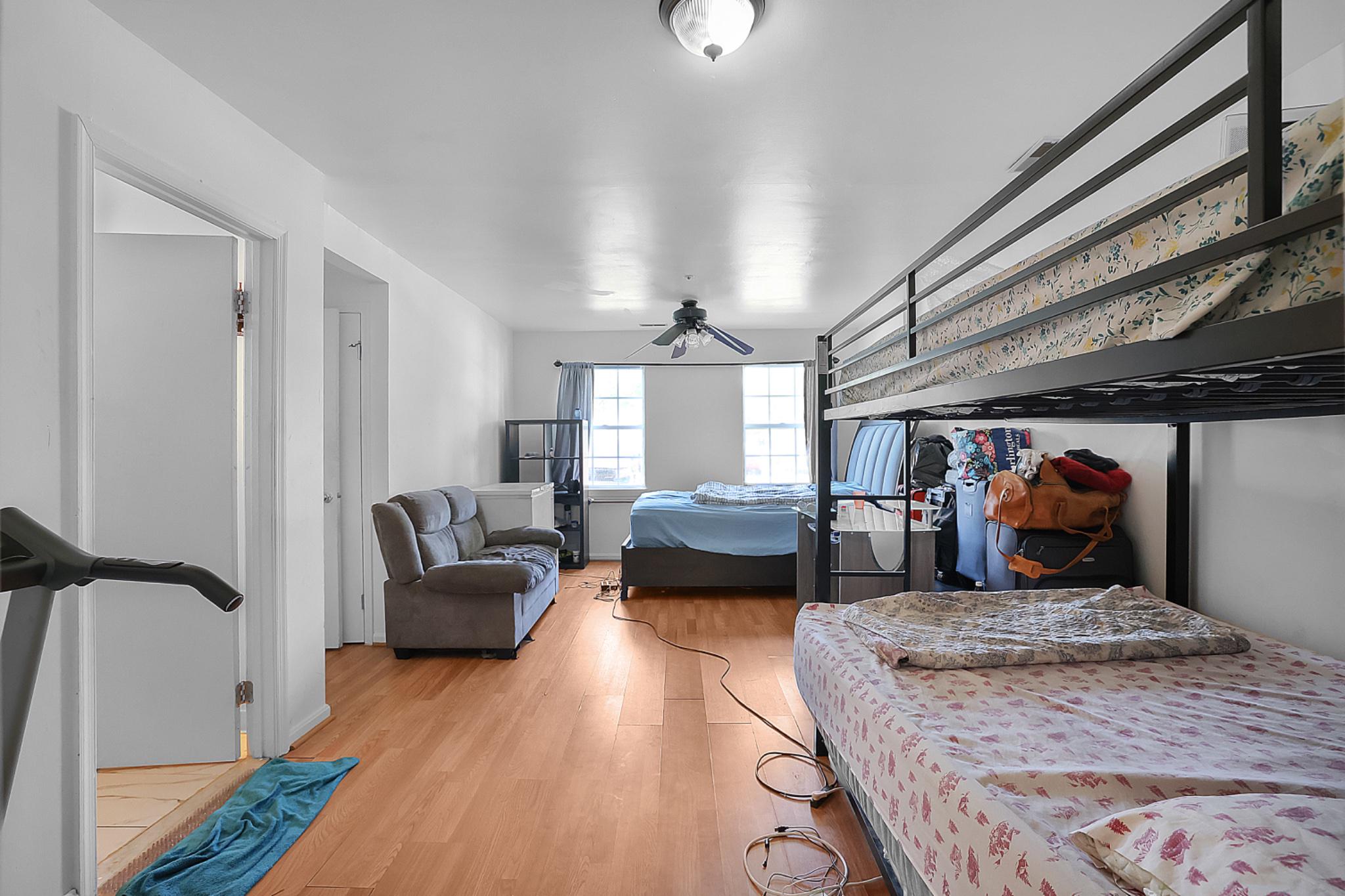 REGENCY TOWNS PLAT TWO - Residential