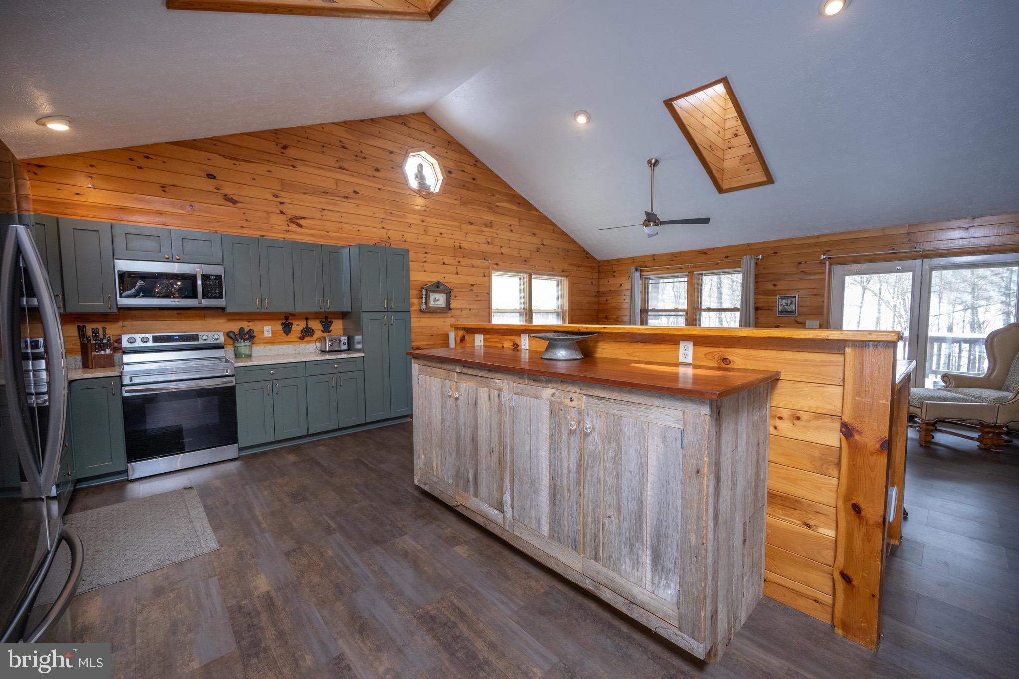 GLEANINGS - Residential