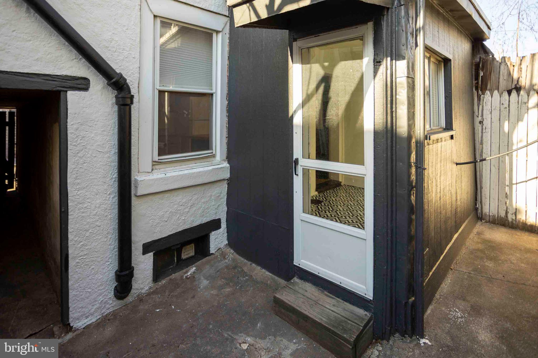 FISHTOWN - Residential Lease