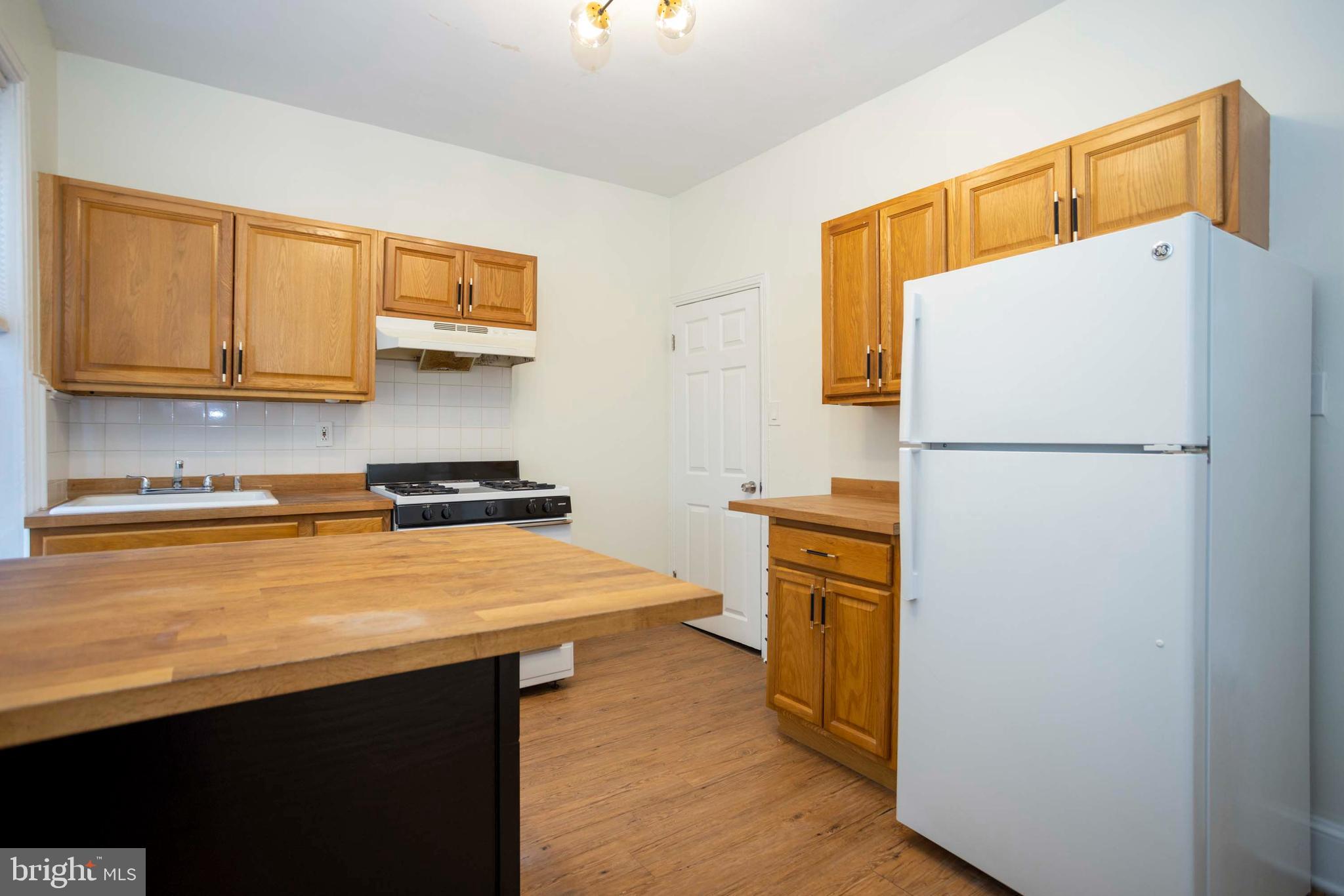 FISHTOWN - Residential Lease