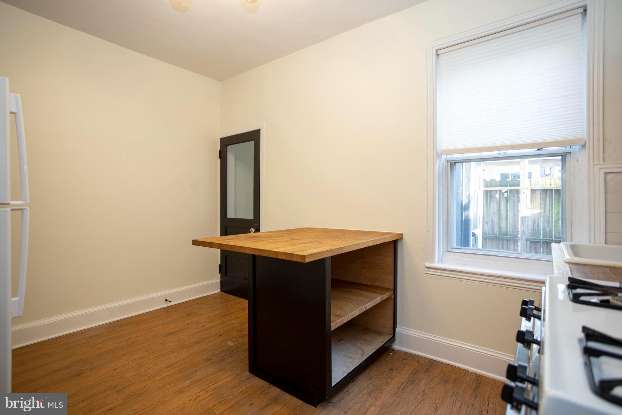 FISHTOWN - Residential Lease