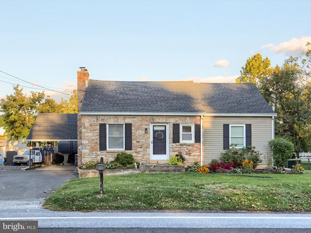 Photo of 510 Hogestown Rd, MECHANICSBURG, PA 17050 (MLS # PACB2046436)