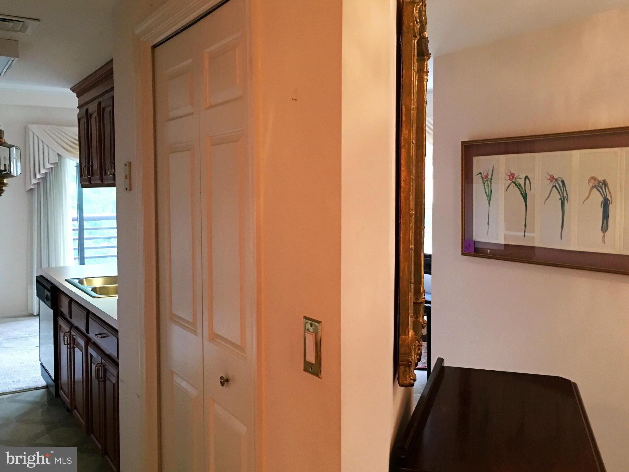 MCKINSEY PARK - Residential Lease