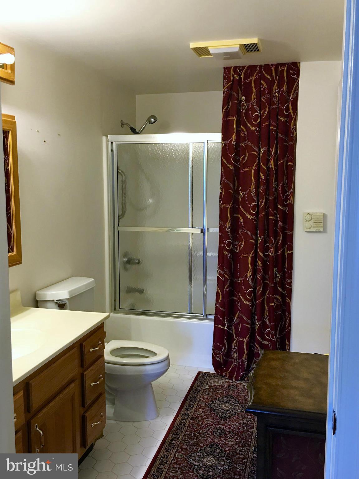 MCKINSEY PARK - Residential Lease