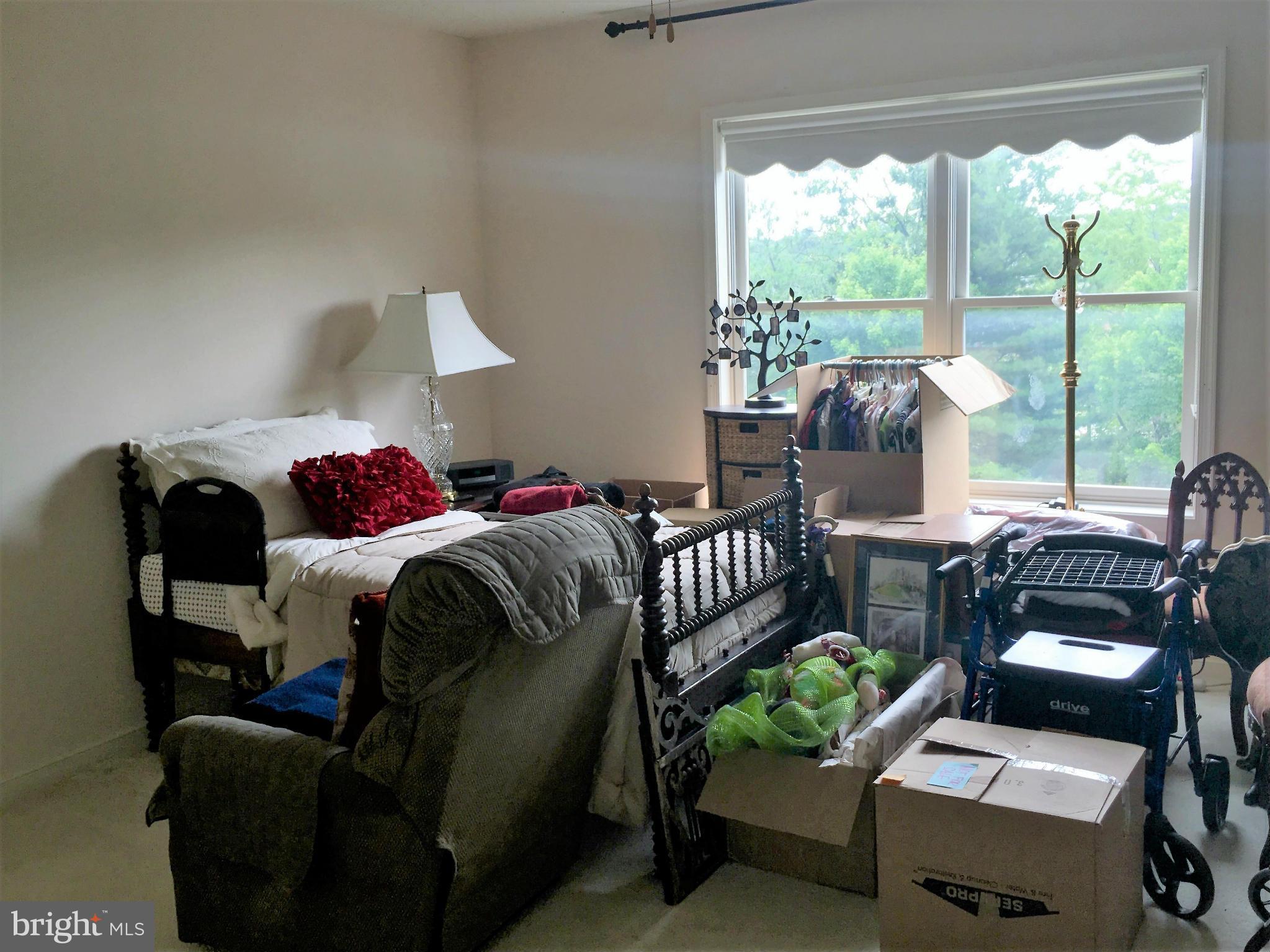 MCKINSEY PARK - Residential Lease