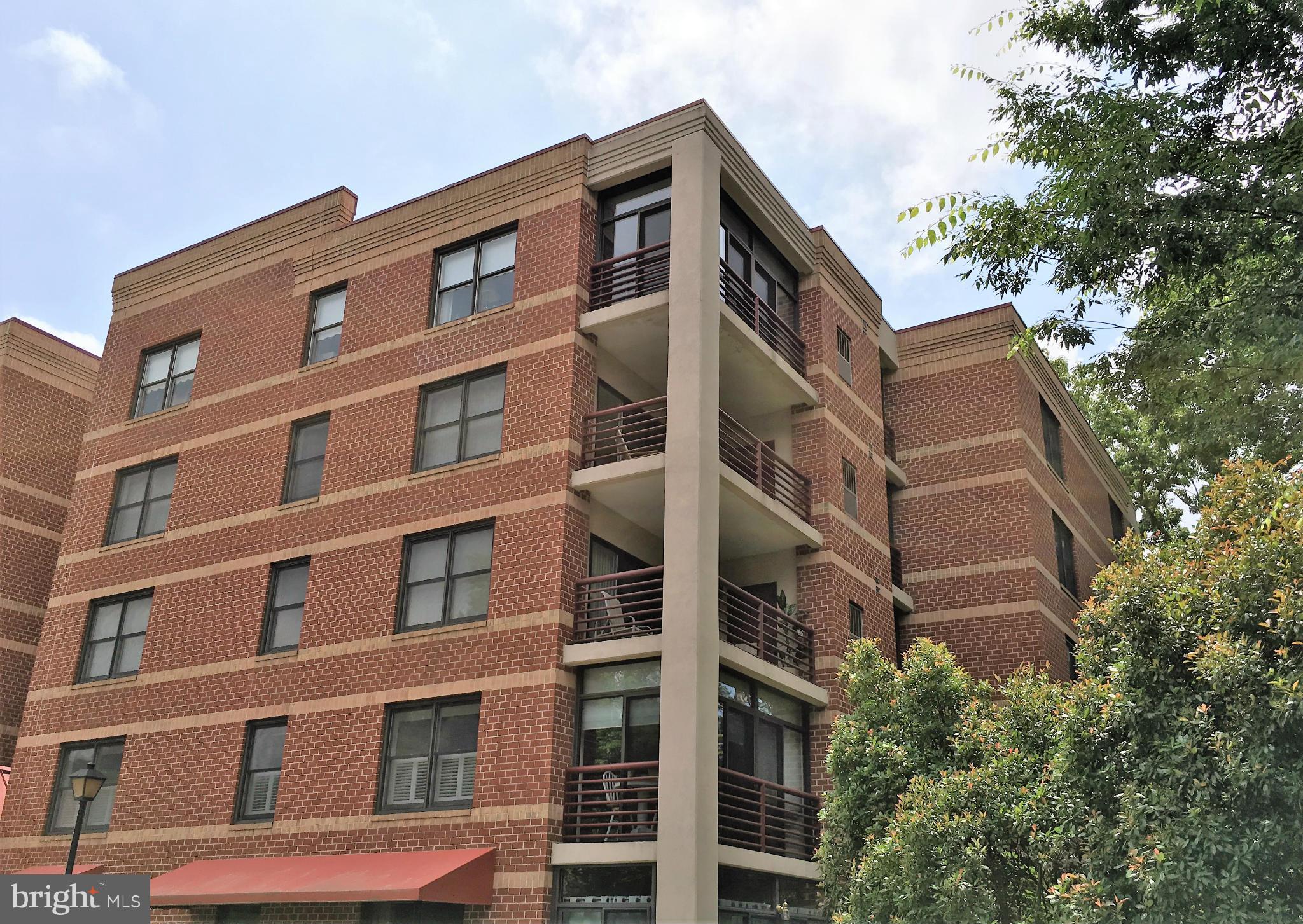 MCKINSEY PARK - Residential Lease