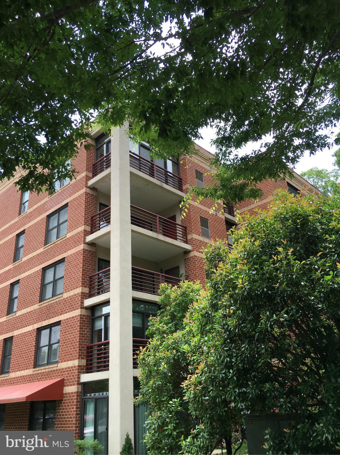 MCKINSEY PARK - Residential Lease