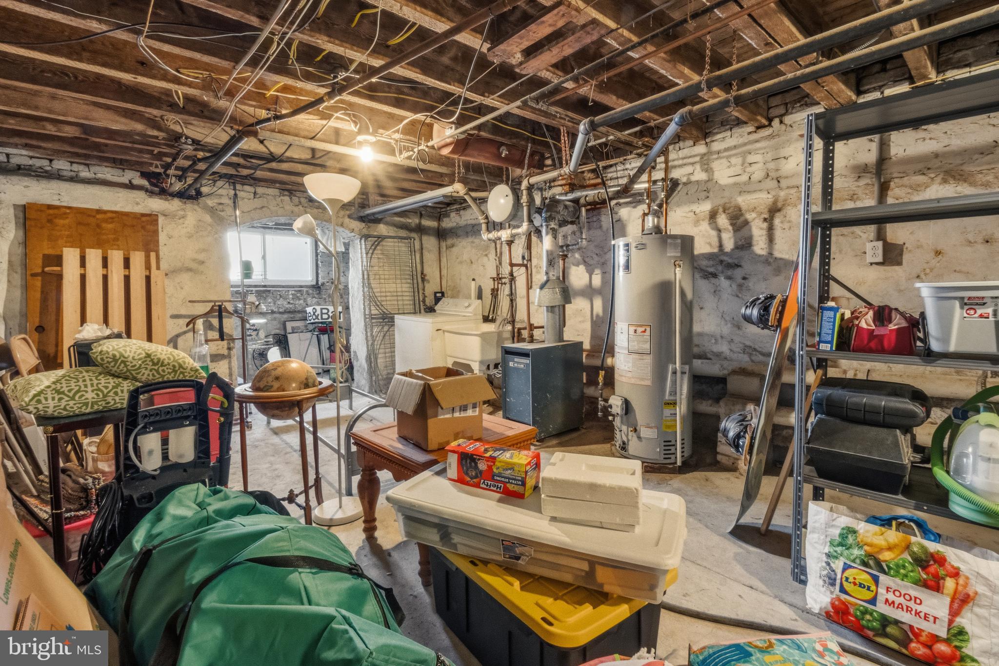 EAST FALLS - Residential