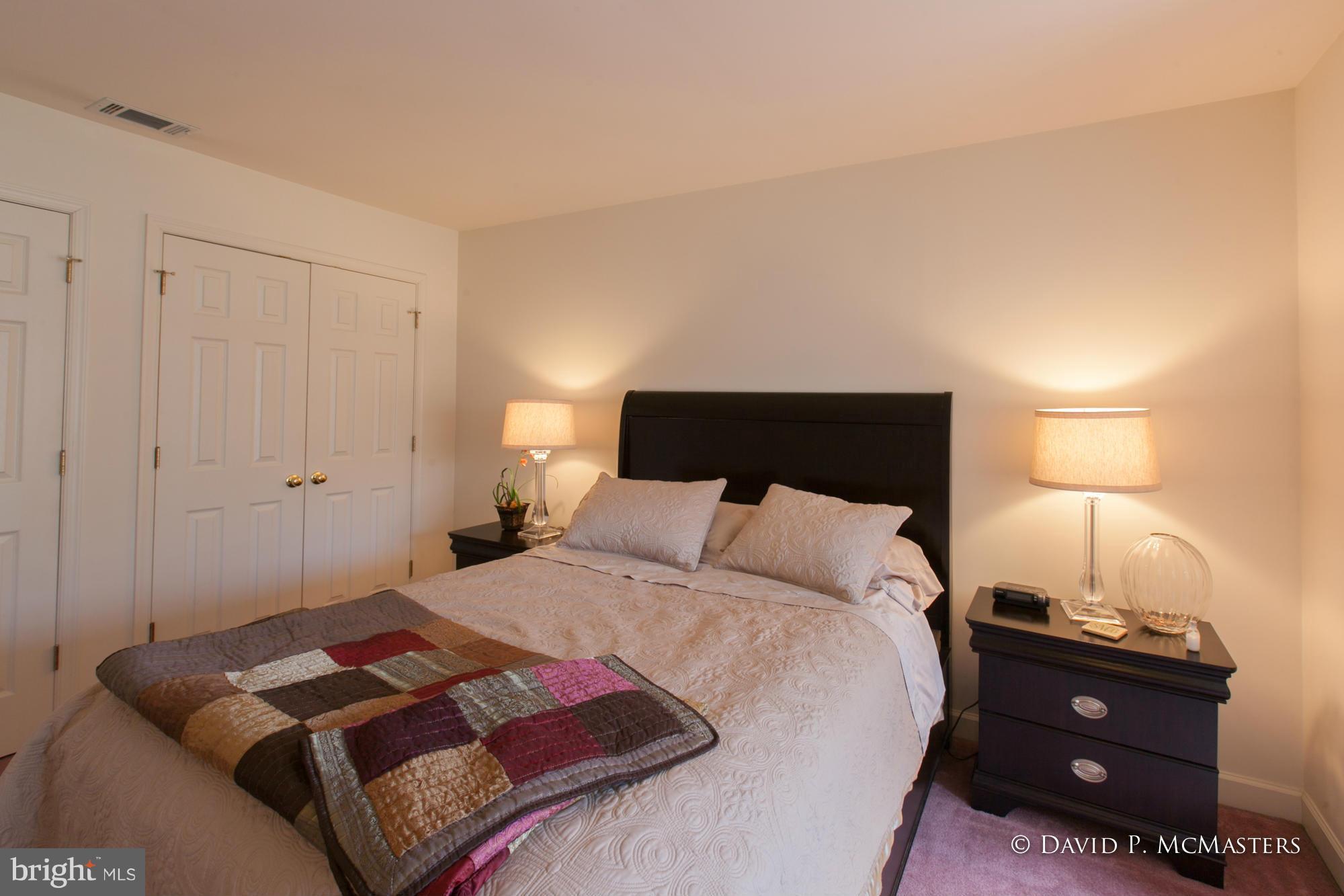 FERNBANK - Residential