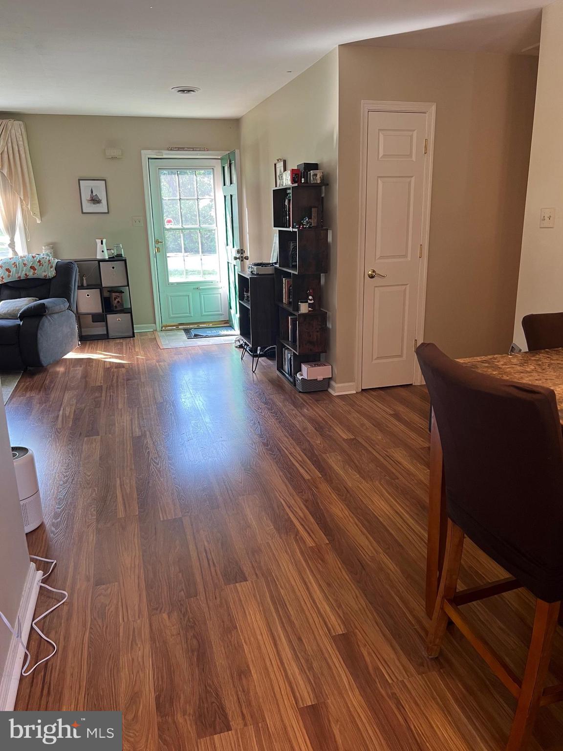 PARKWOOD - Residential Lease