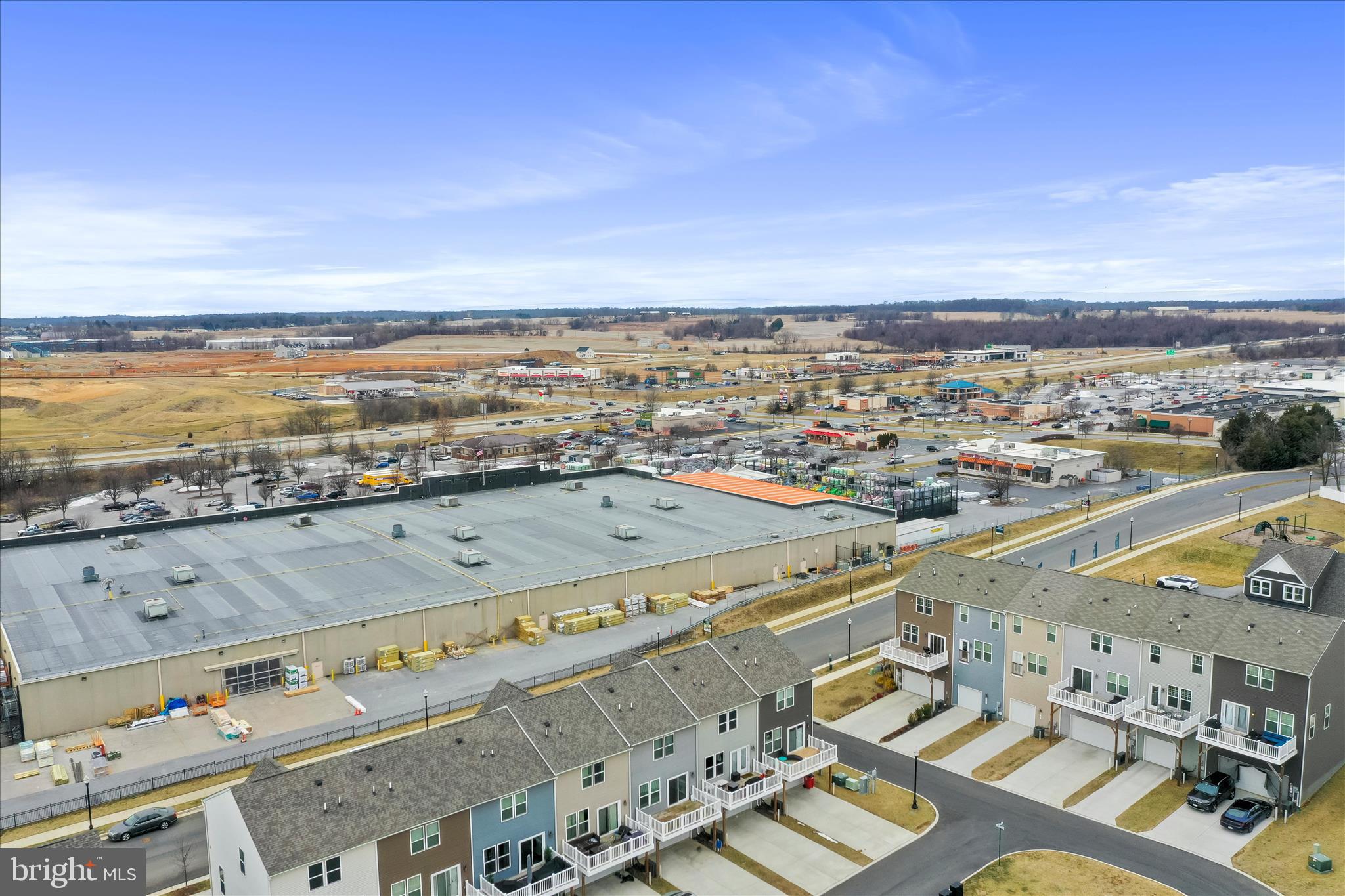 PRESIDENTS POINTE - Residential