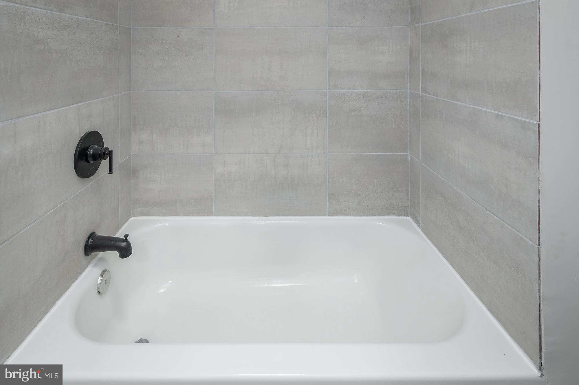 WESTPORT - Residential